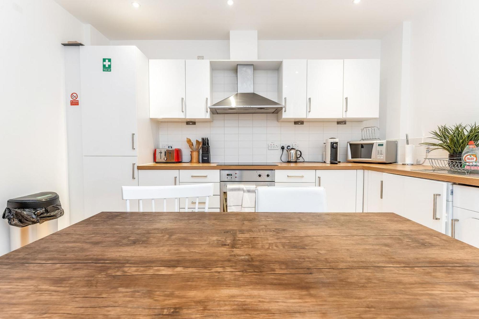 Beautiful Designer 2 Bed 2 Bath Old Town - Parking Edinburgh