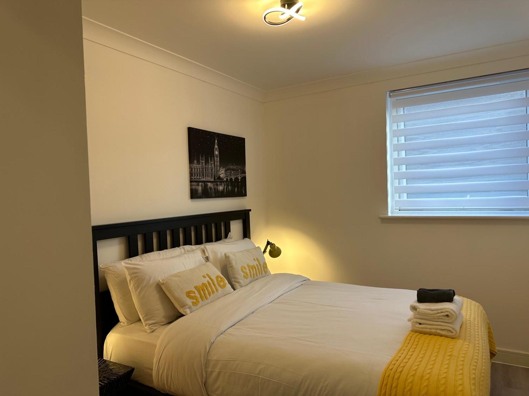Apartment Quiet 2 Bedrooms And 2 Bathrooms With Free Parking
