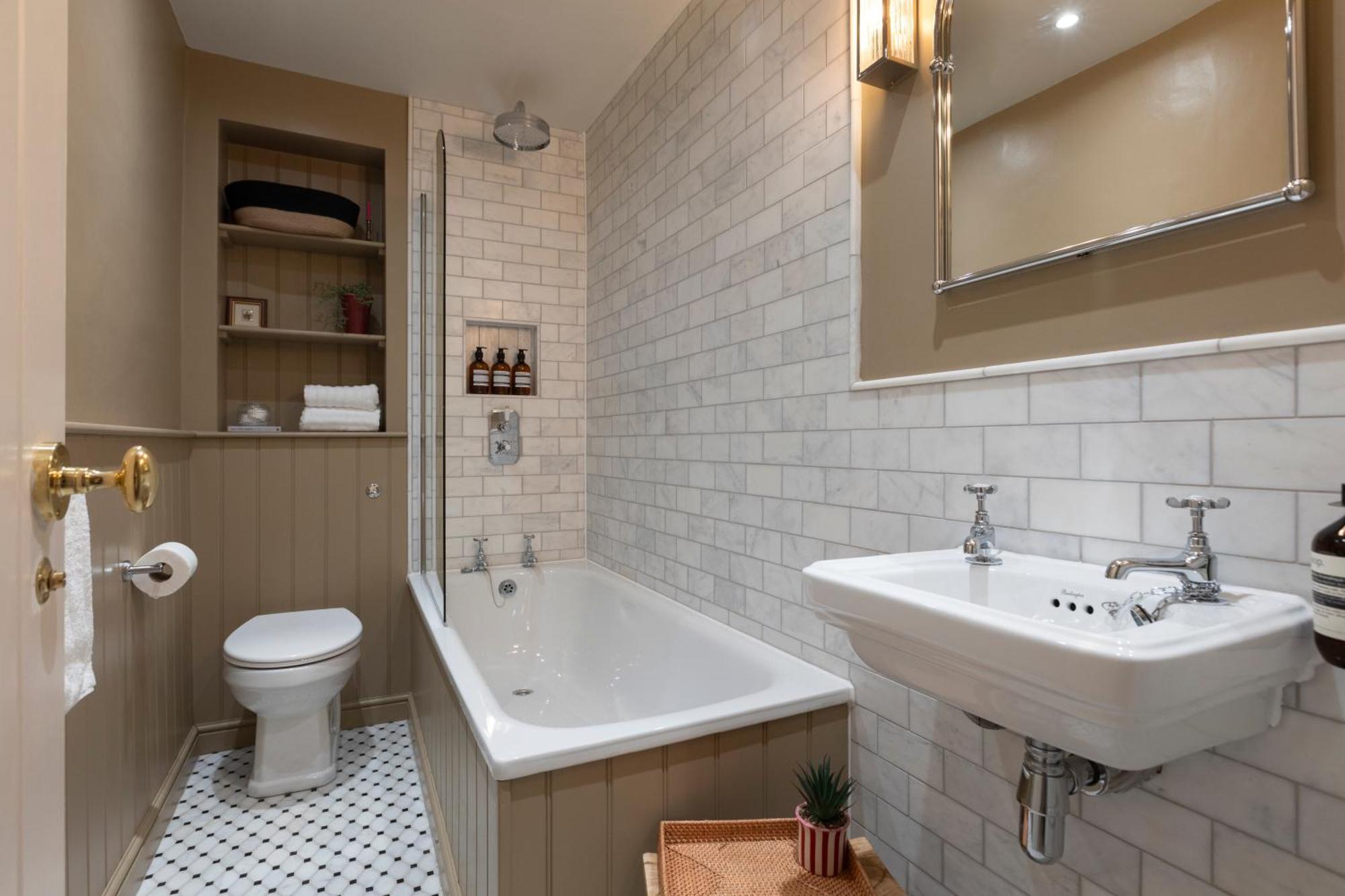 Luxury Mews In The Heart Of New Town