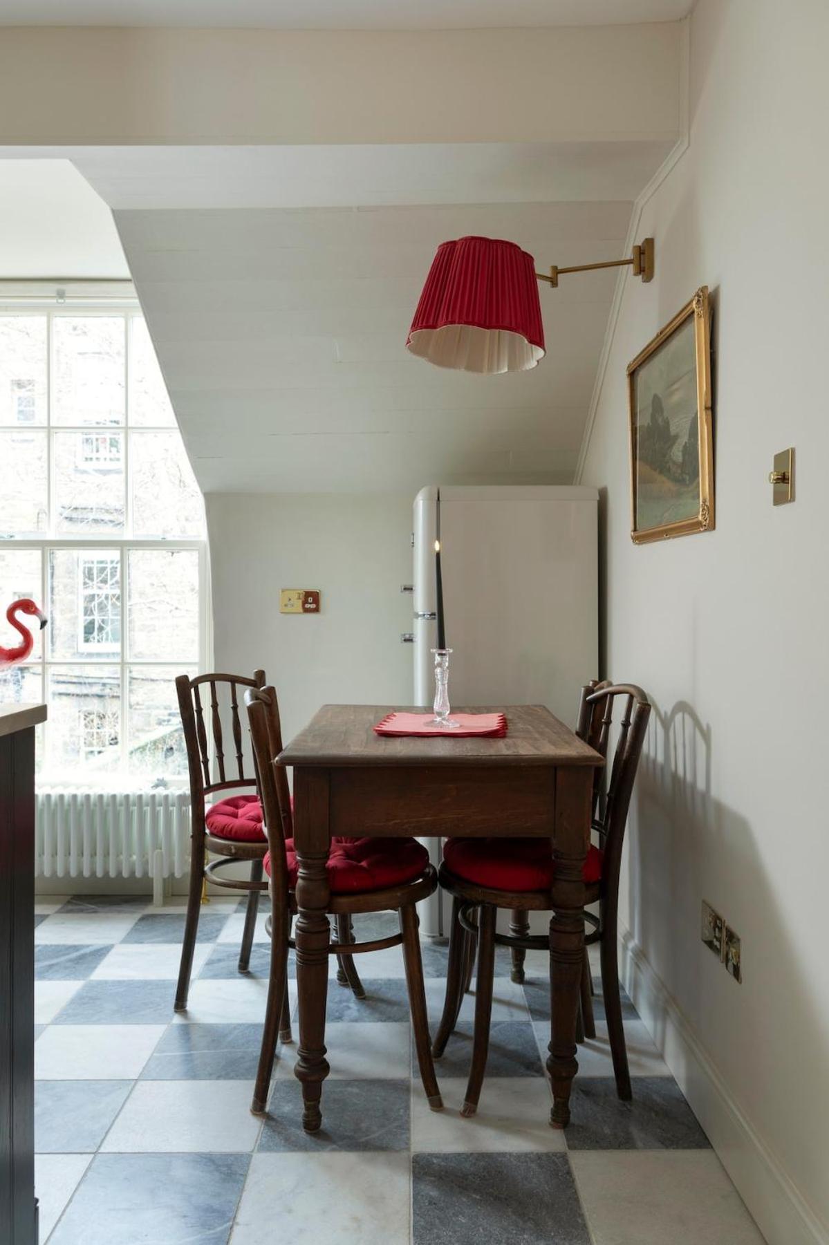 Luxury Mews In The Heart Of New Town