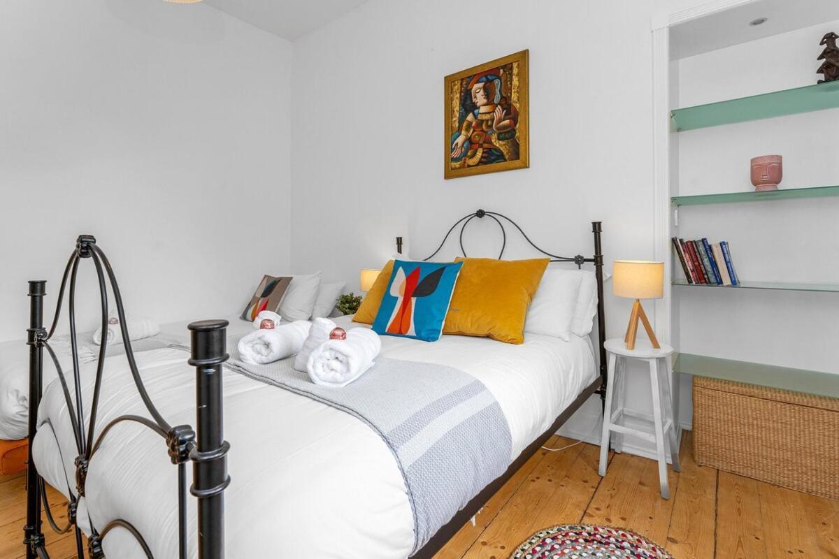 Gorgeous Centre Pad, 2 Bedrooms Apartment Edinburgh
