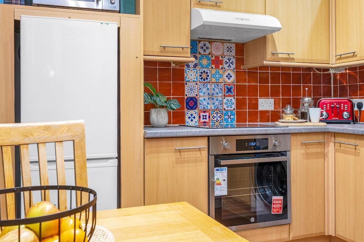 Gorgeous Centre Pad, 2 Bedrooms * Edinburgh
