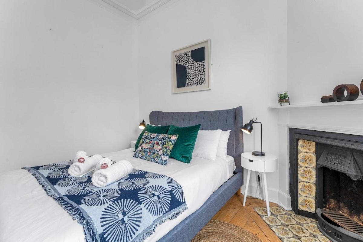 Gorgeous Centre Pad, 2 Bedrooms Edinburgh