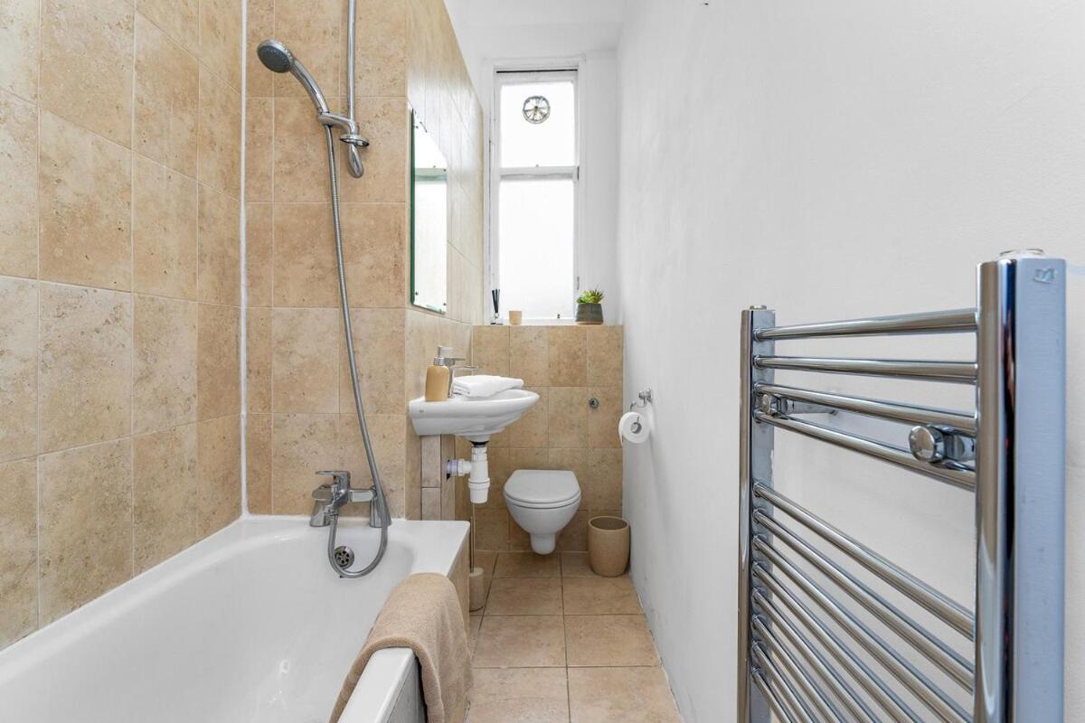 Gorgeous Centre Pad, 2 Bedrooms Edinburgh