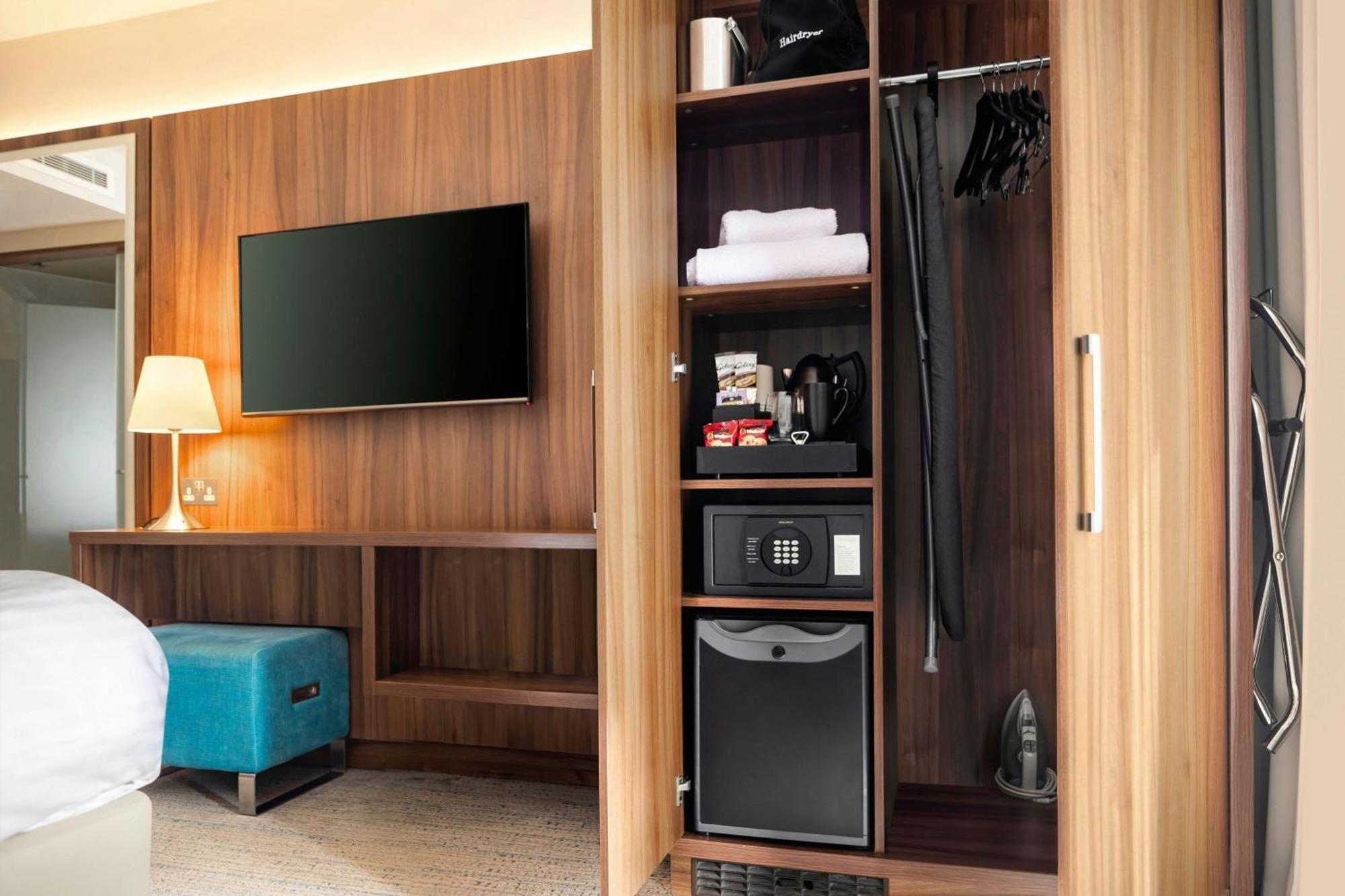 Courtyard By Marriott 4*
