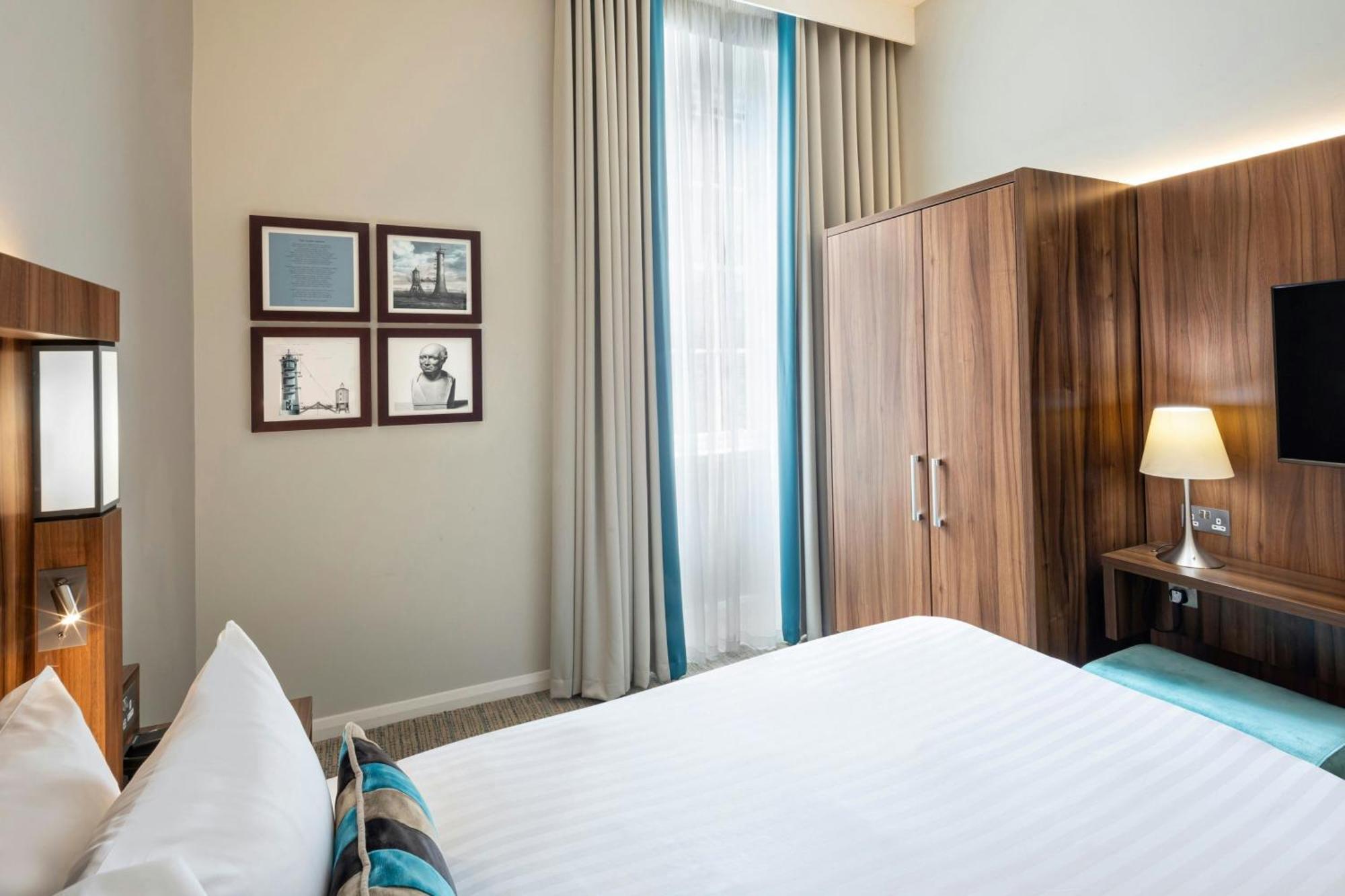Hotel Courtyard By Marriott