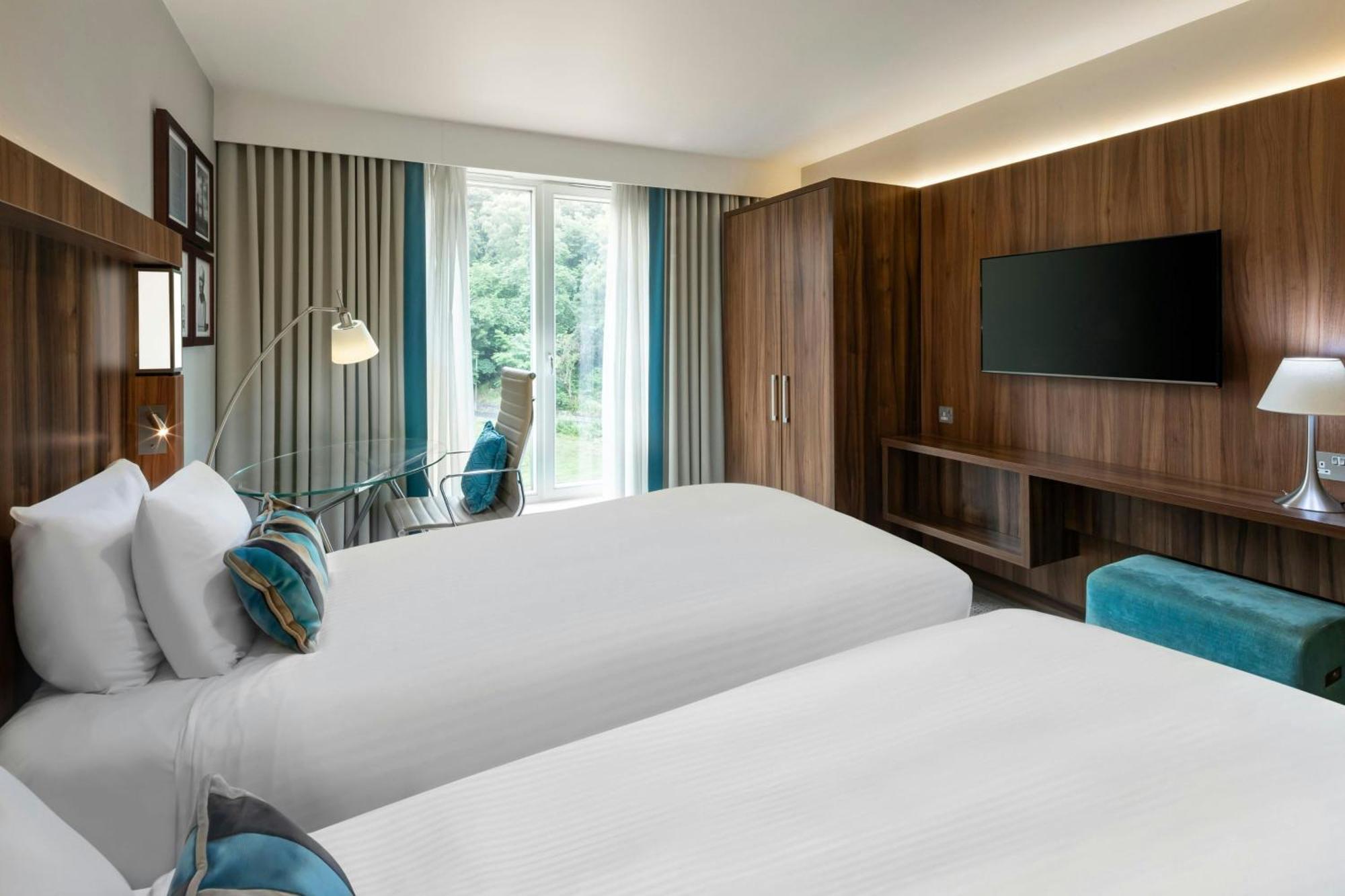 Courtyard By Marriott 4*
