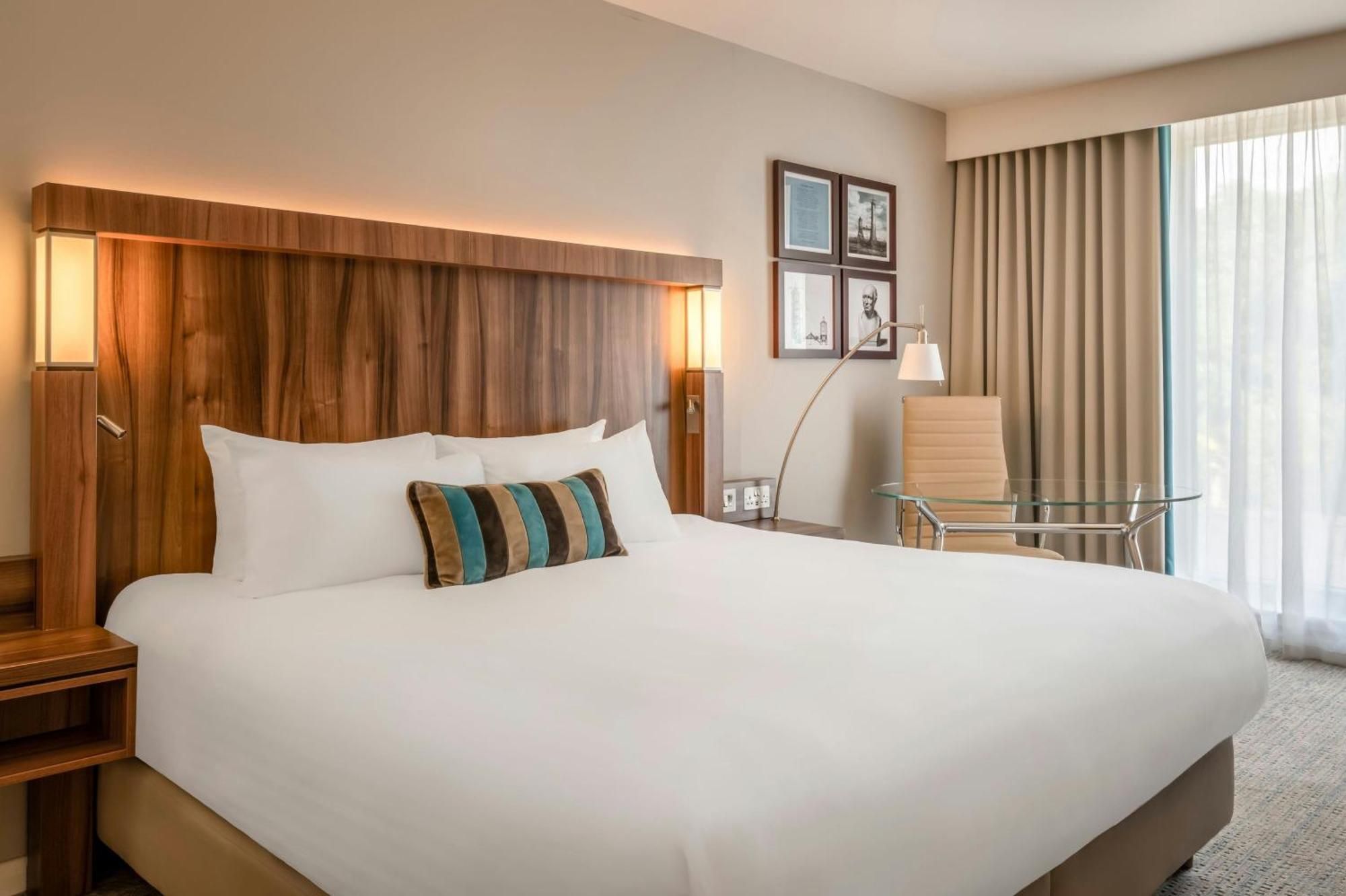 Courtyard By Marriott 4* Edinburgh