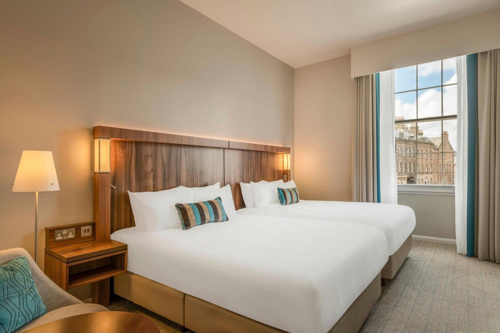 Courtyard By Marriott