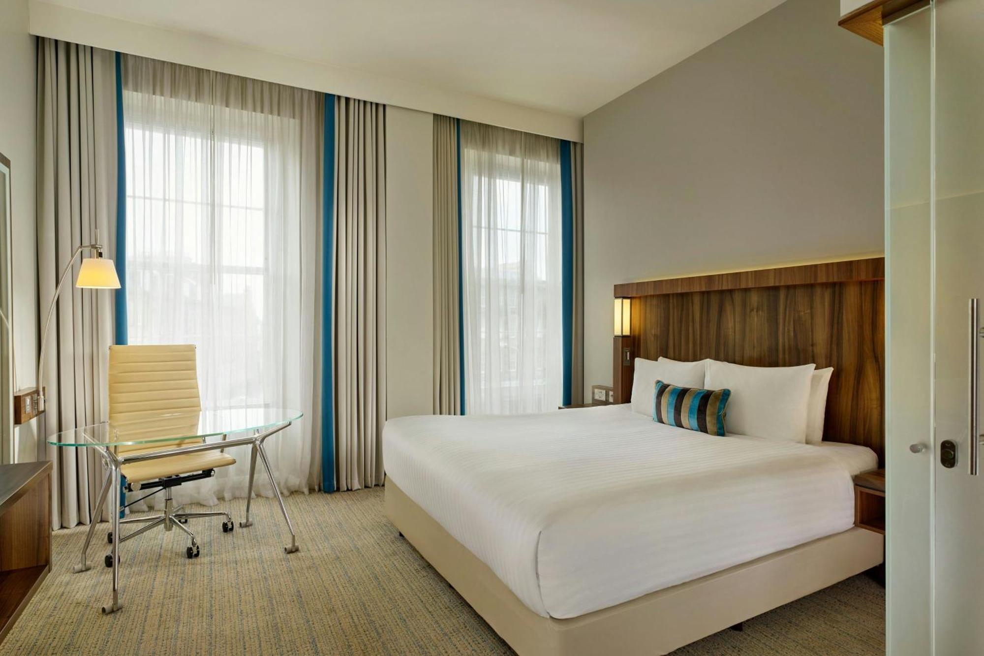 Courtyard By Marriott Hotel 4*