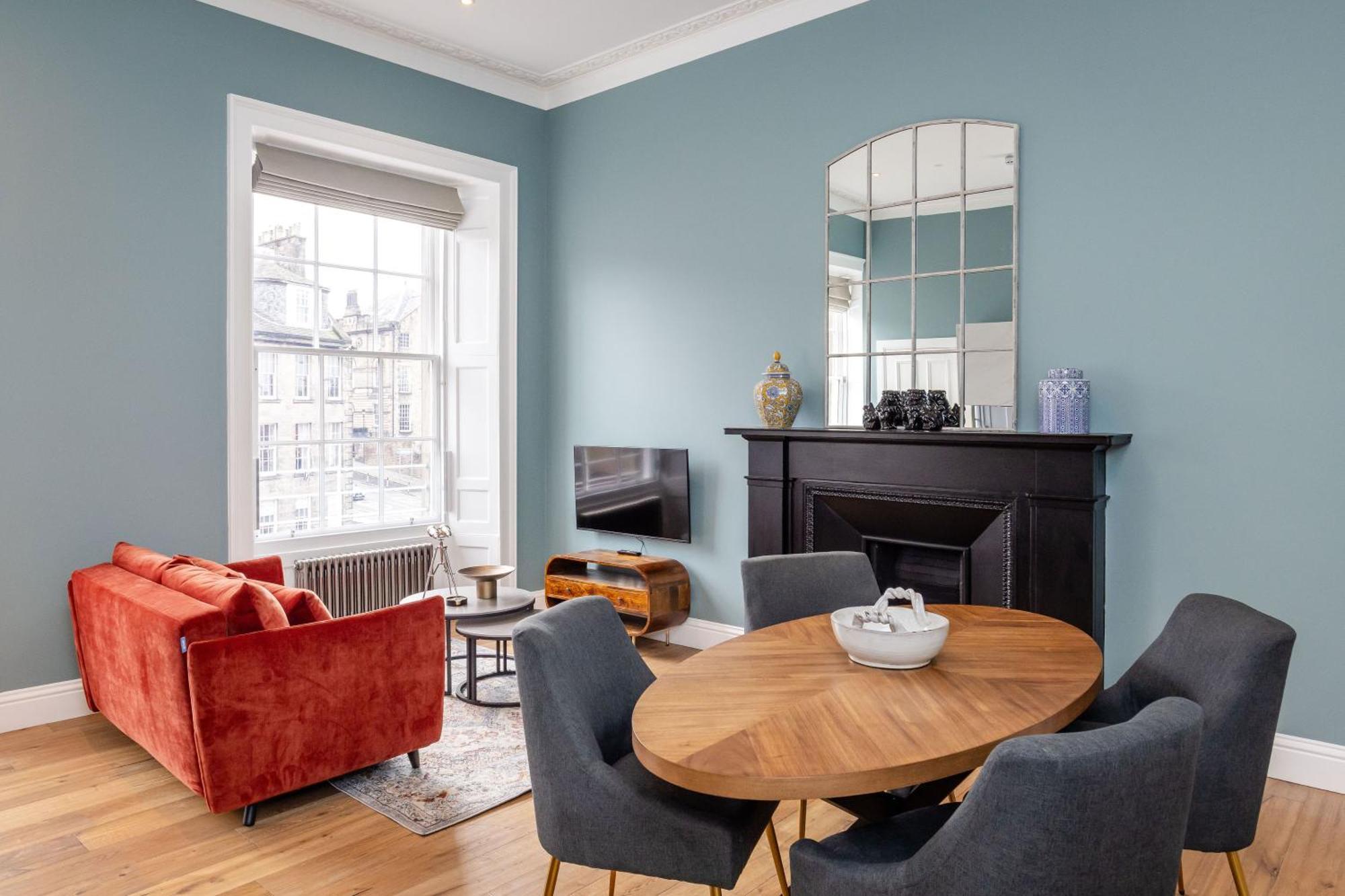Dragon Luxury At 9 Albyn Place EDI