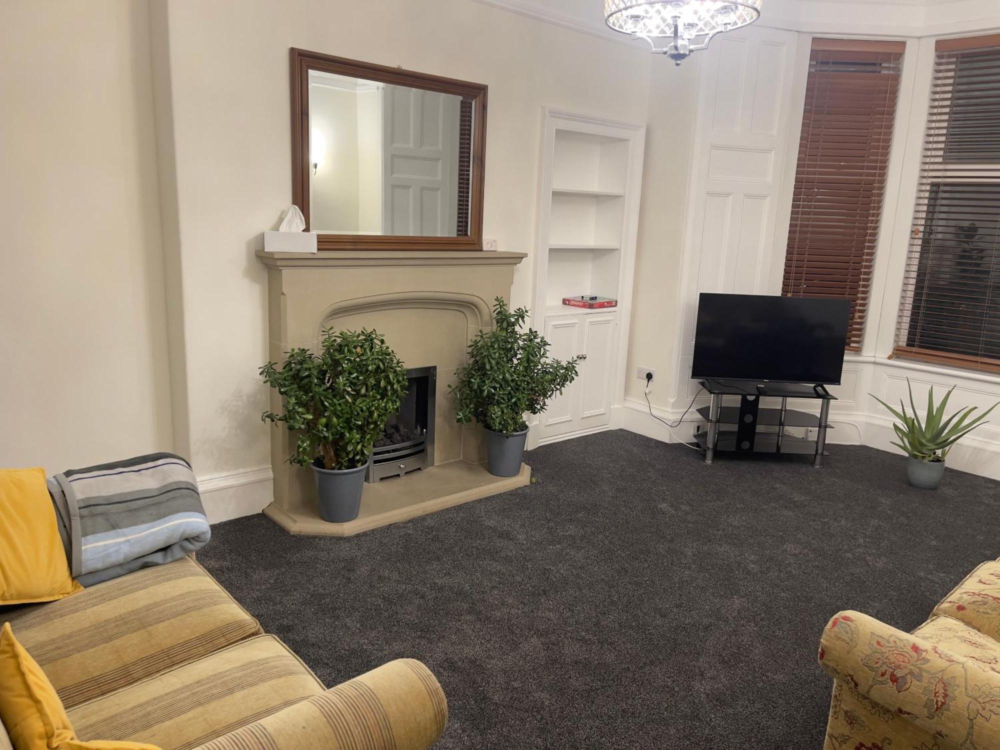 Victorian House 3 Bedrooms, 5 Guests Edinburgh