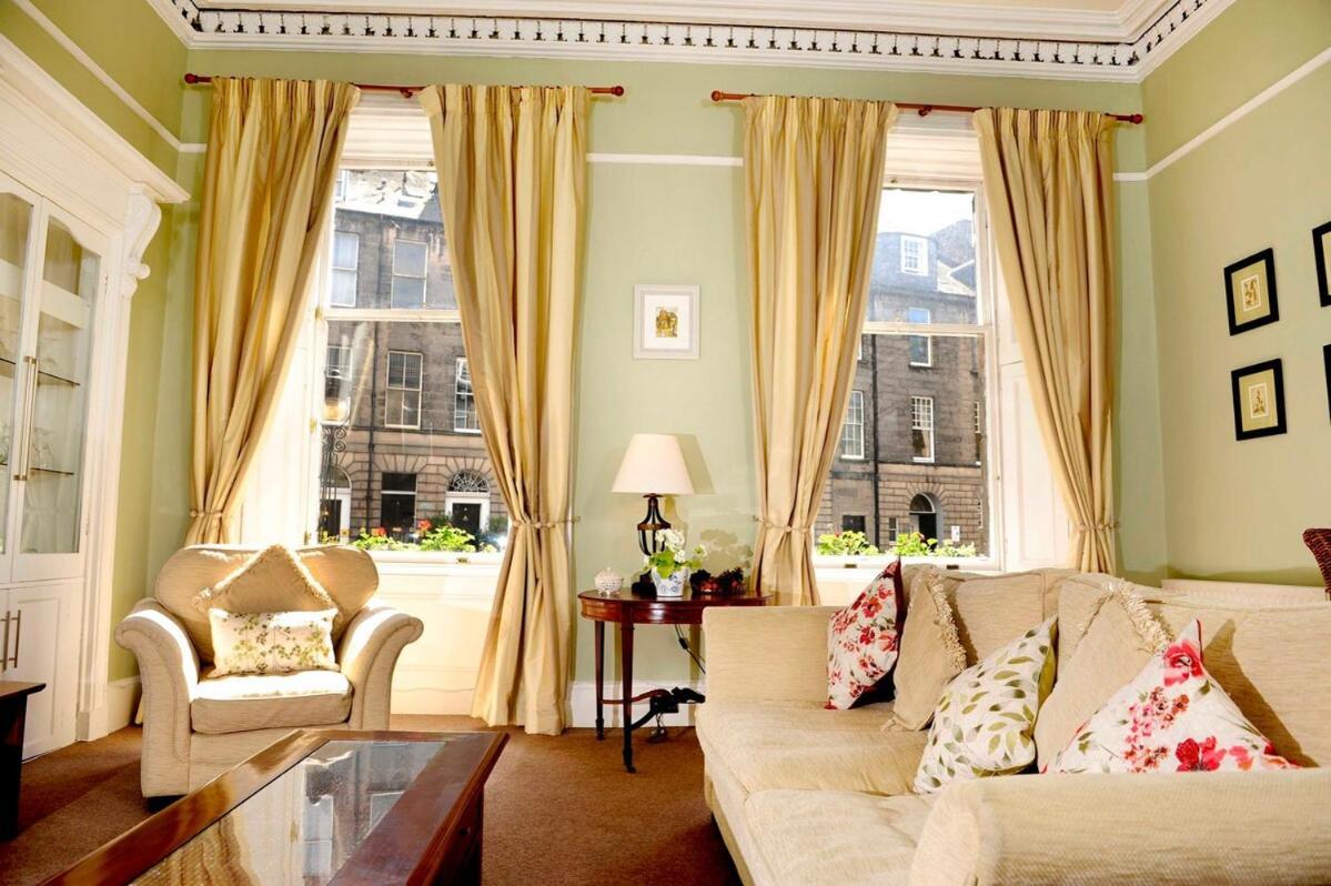 Elegant New Town Georgian Centre Flat Apartment *