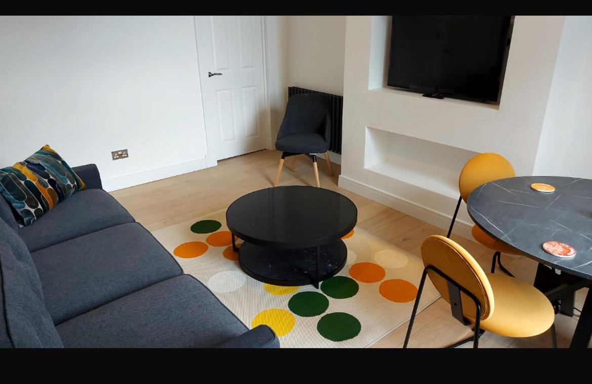 Apartment Modern Centre In *