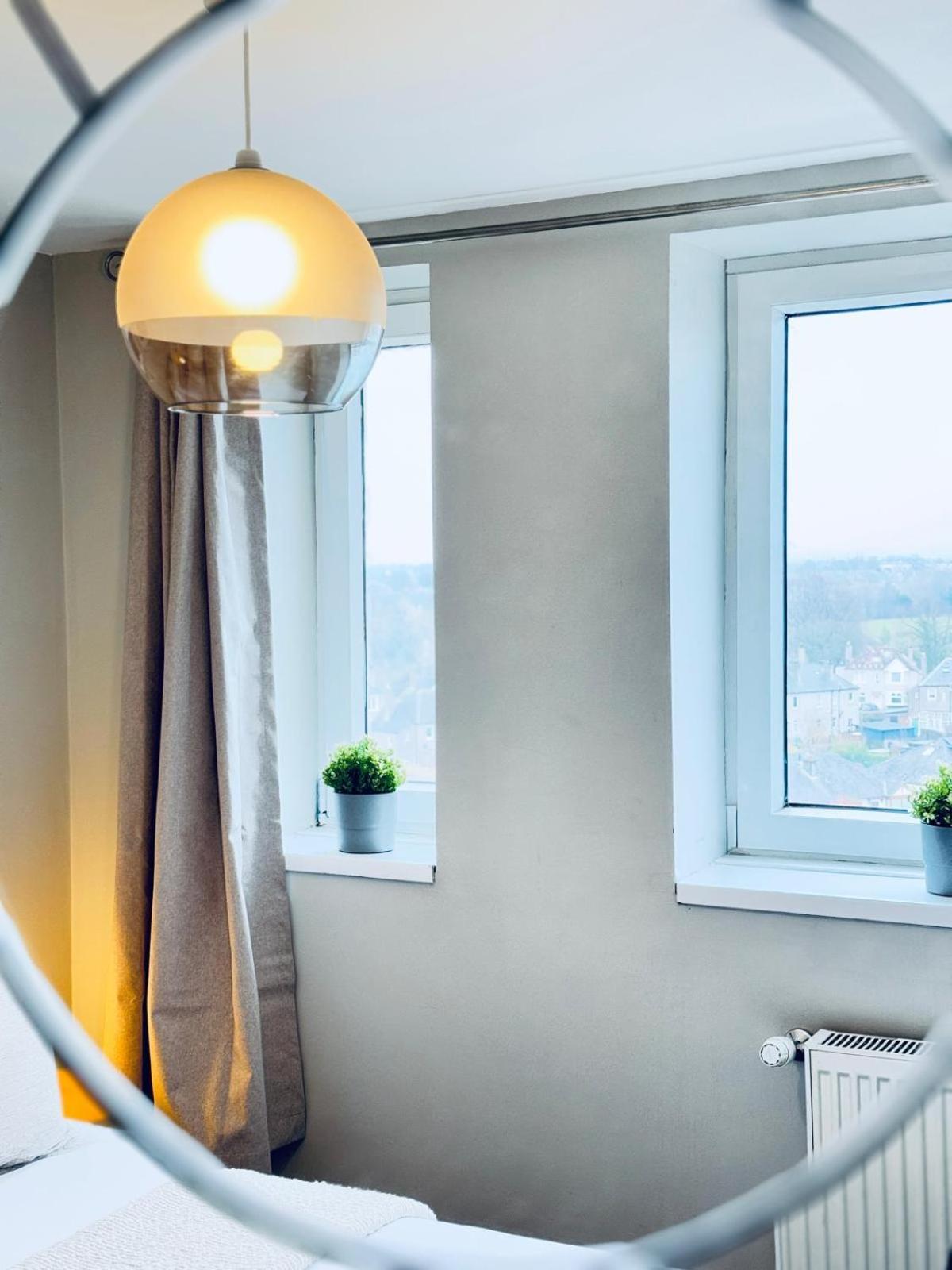 Apartment Relaxing With A Stunning View Of The Skyline *