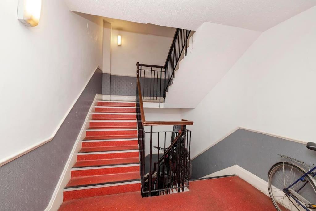 The Heart Of Old Town With Castle Views Apartment *