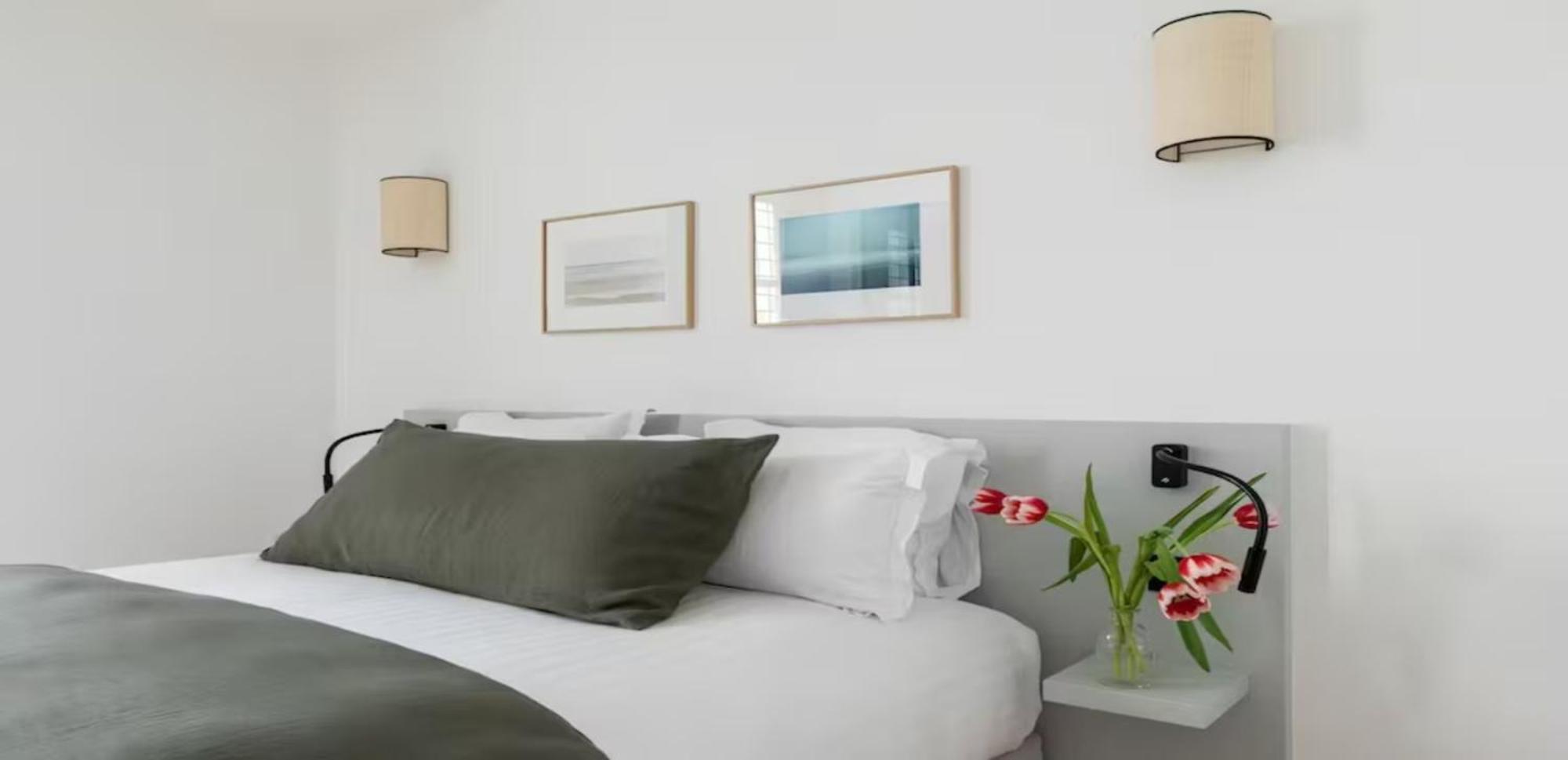 Luxury 3bdr Penthouse In Apartment *