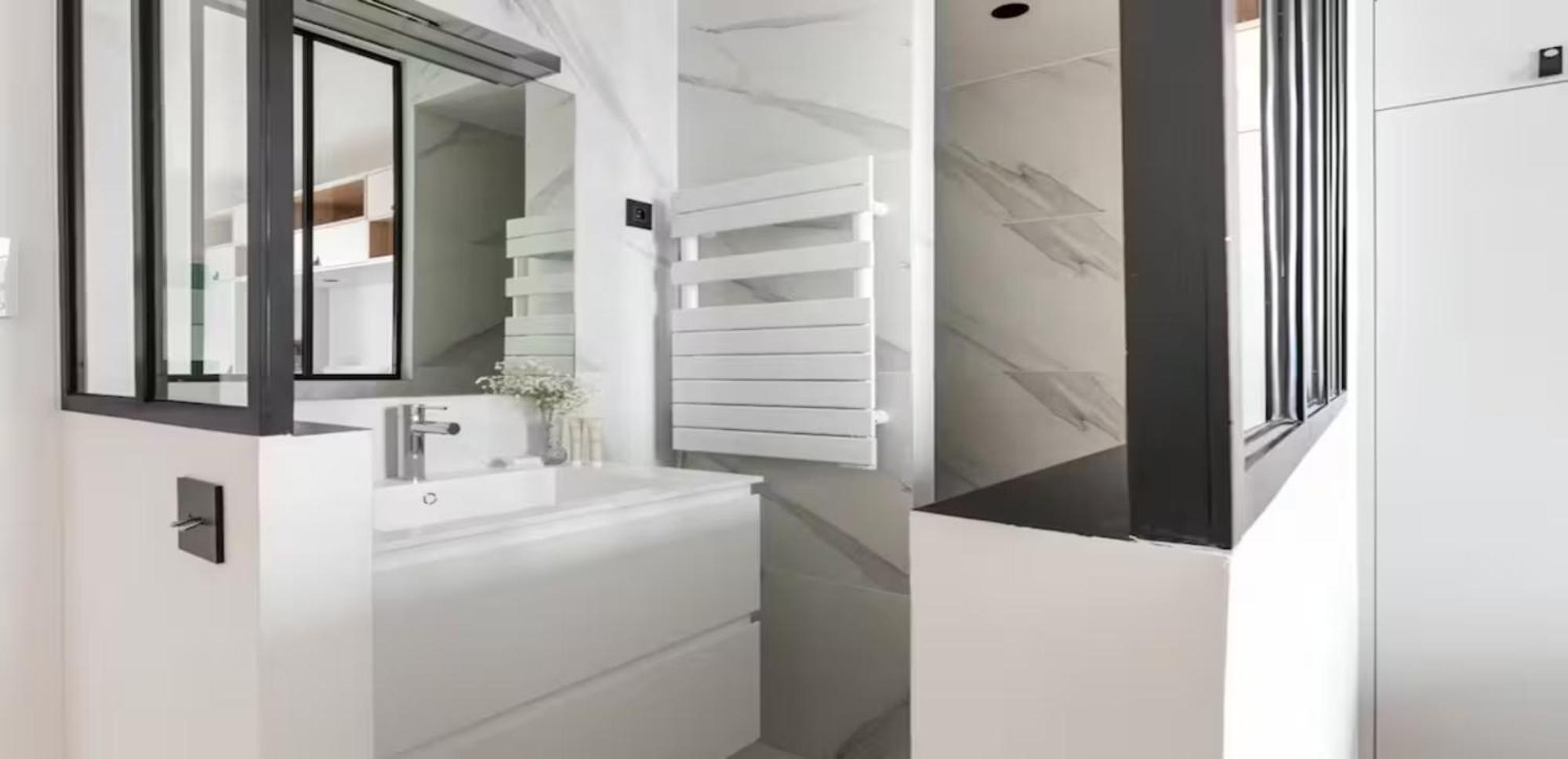 Luxury 3bdr Penthouse In Apartment *