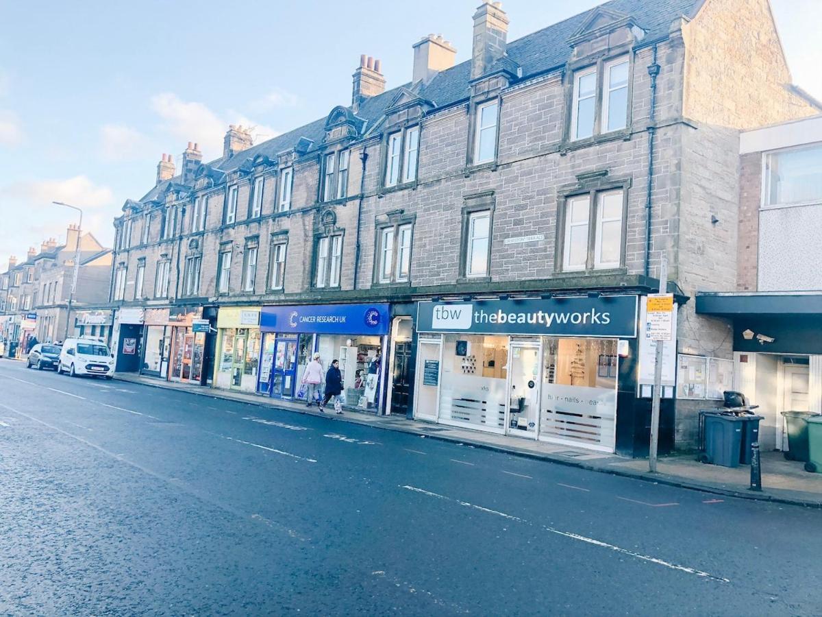 Apartment Chic Flat Close To Edinburgh, Airport, & Zoo *