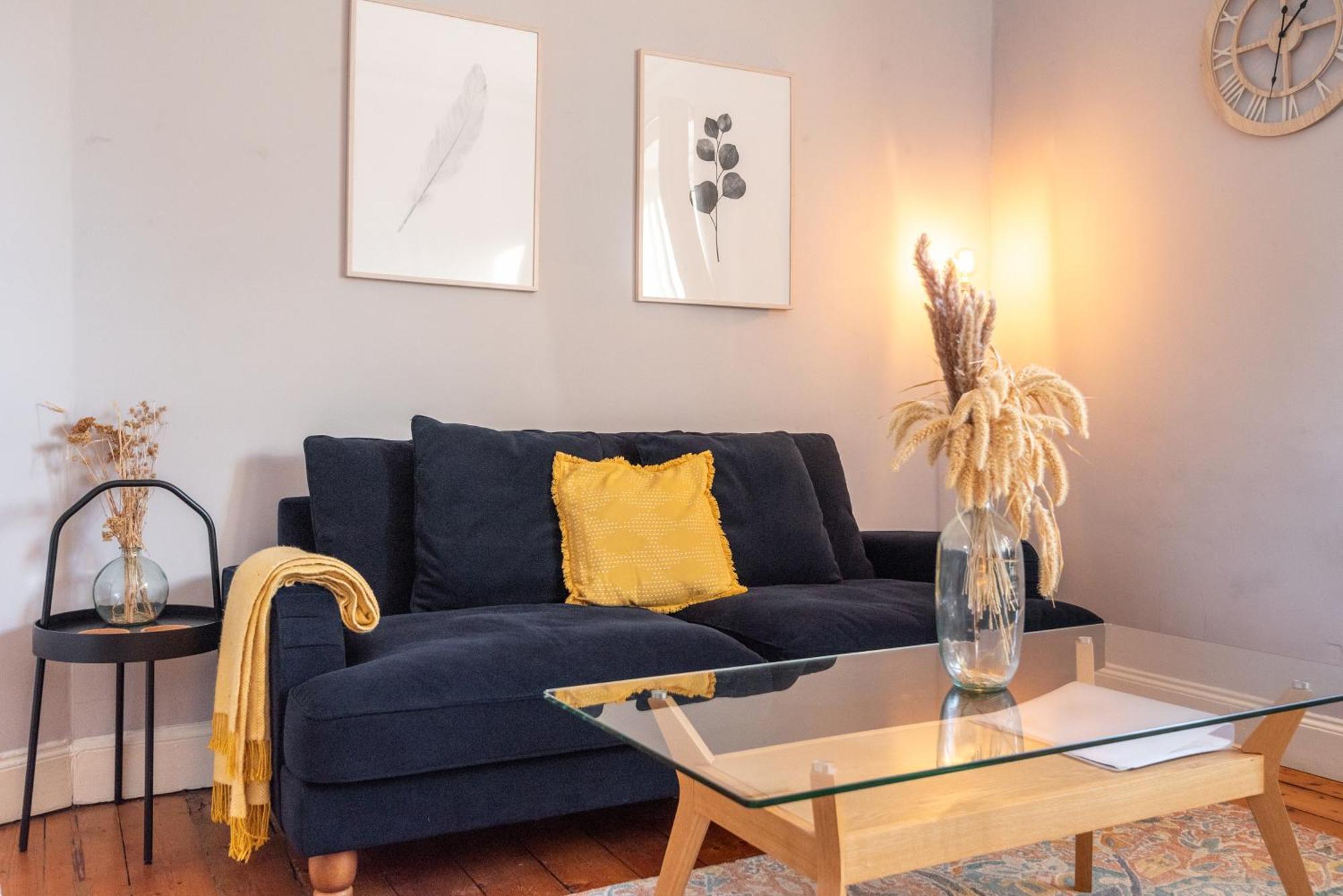 Bright And Quiet 1 Bedroom Apartment, Close To Haymarket Apartment *