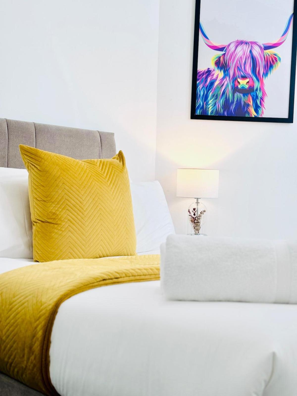 Luxury Centre Apartment