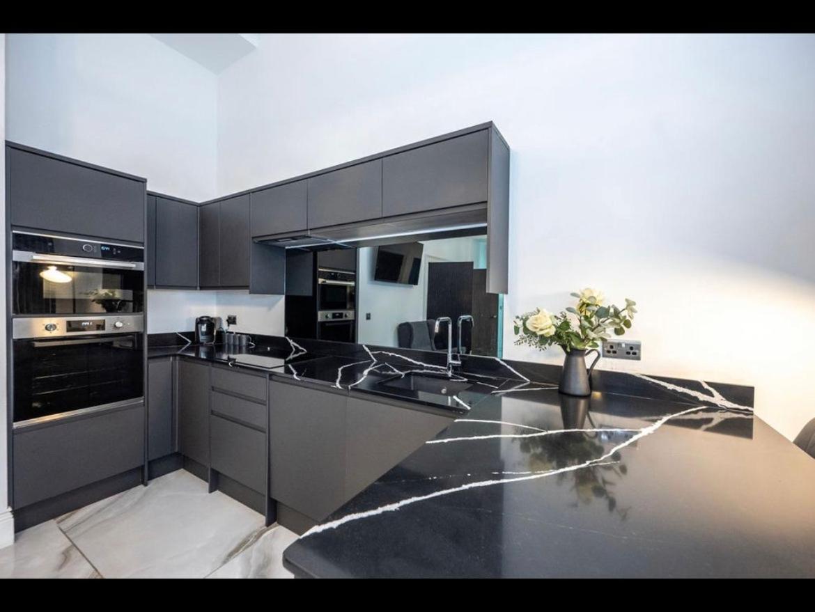 Royal Mile 2bedroom * EDI