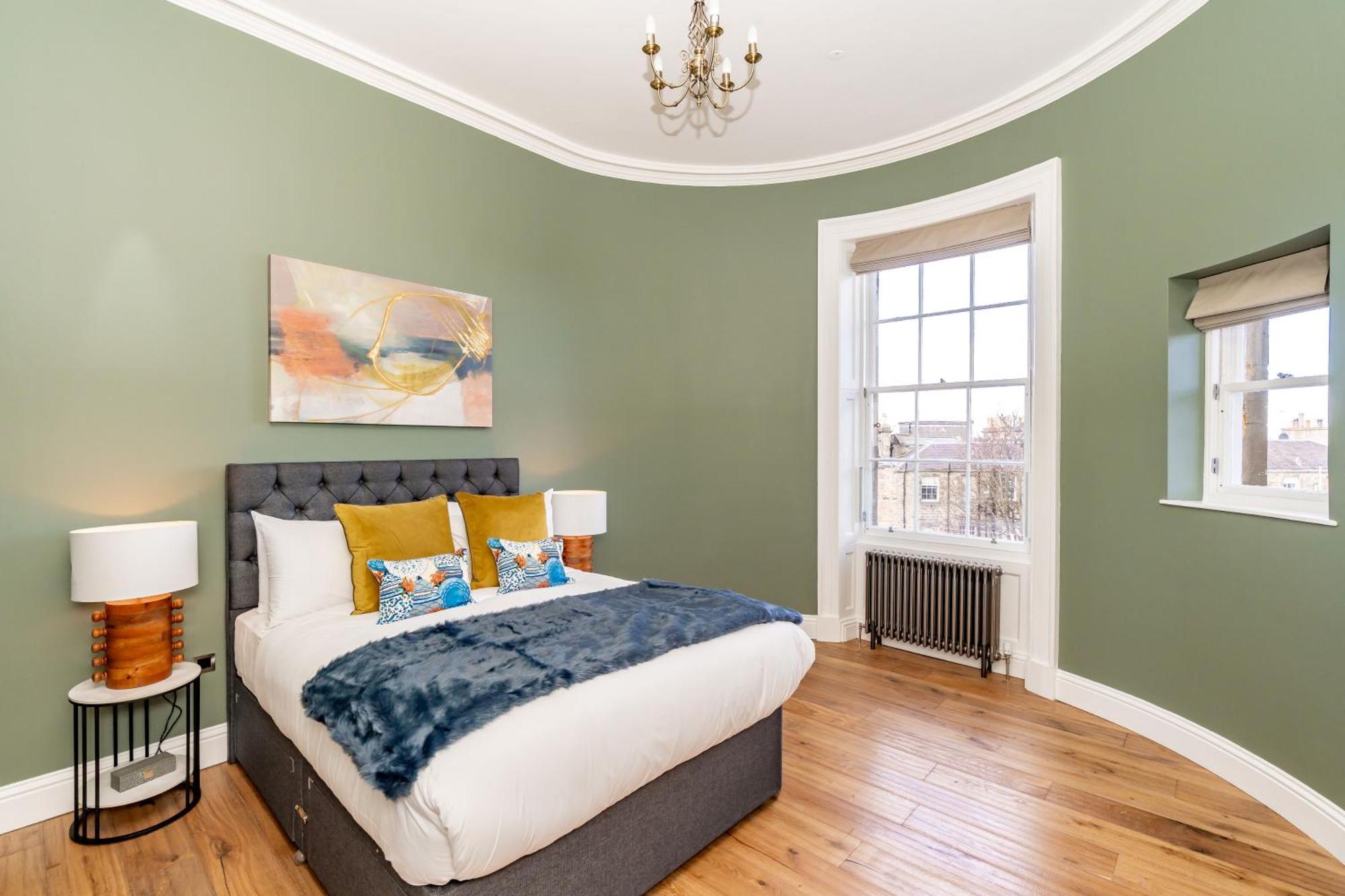 Apartment Dragon Luxury At 8 Albyn Place *