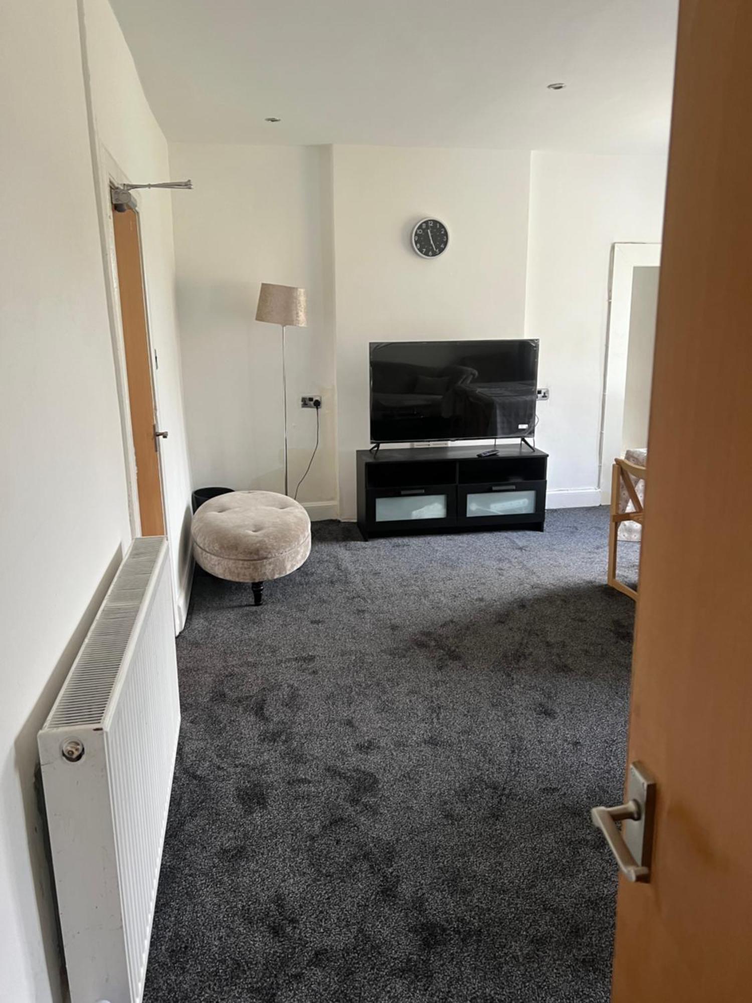 Gogarstone Apartment