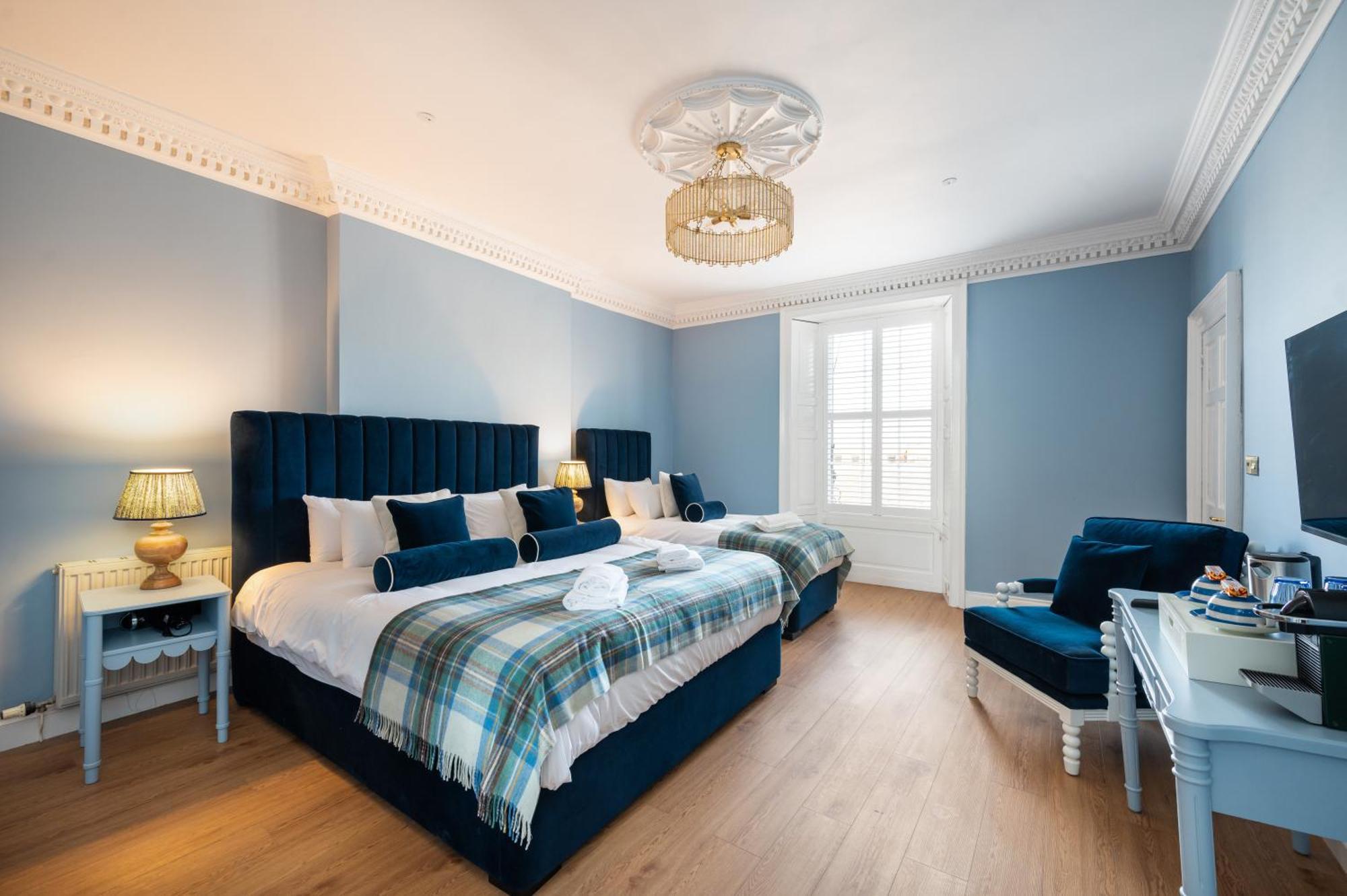 No. 53 Frederick Street Guest house 3*
