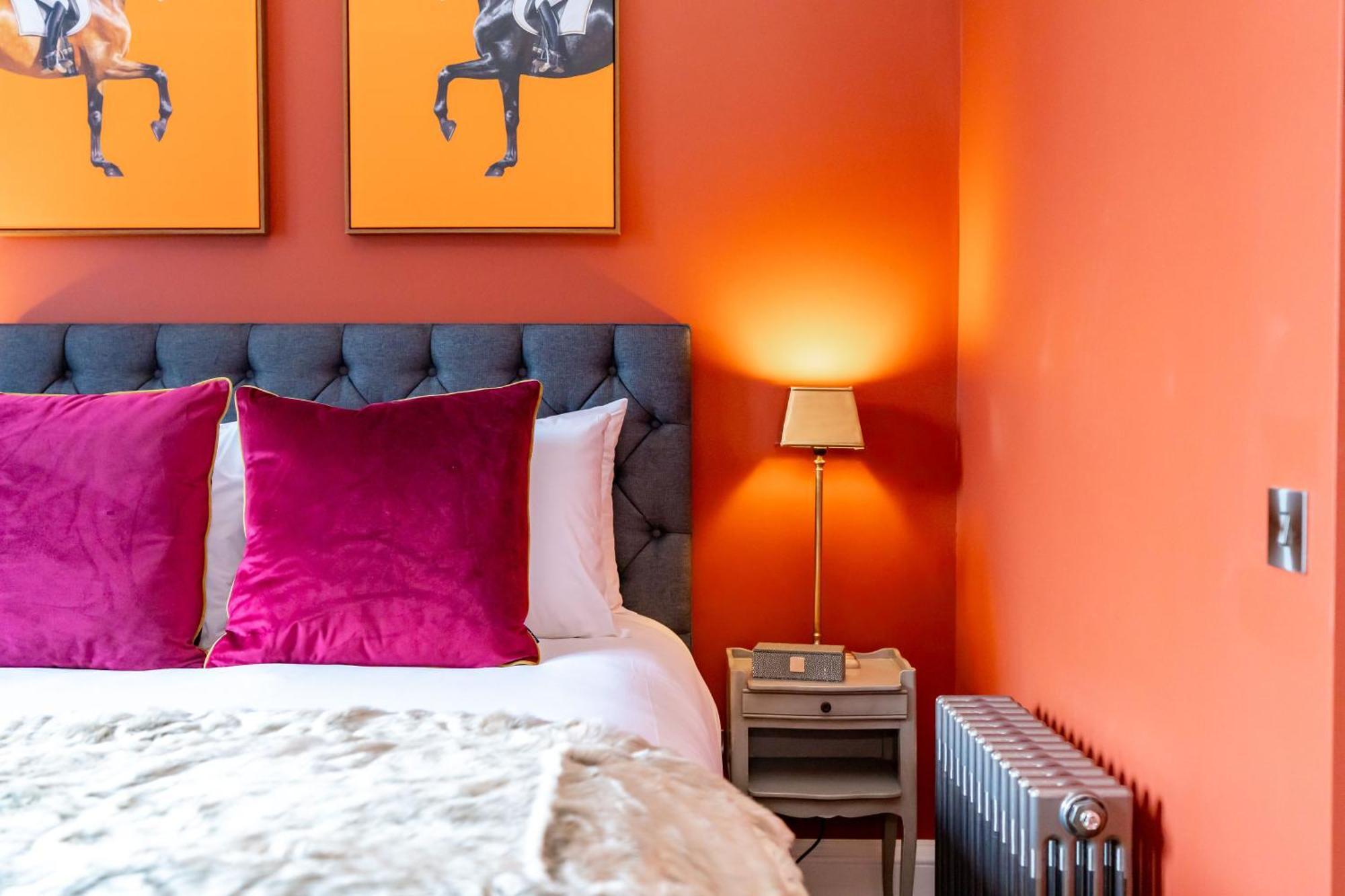 Dragon Luxury At 9 Albyn Place