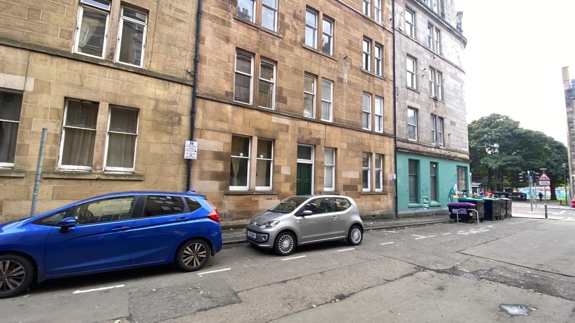 Stylish In 5 Beds 3 Bedrooms Apartment Edinburgh