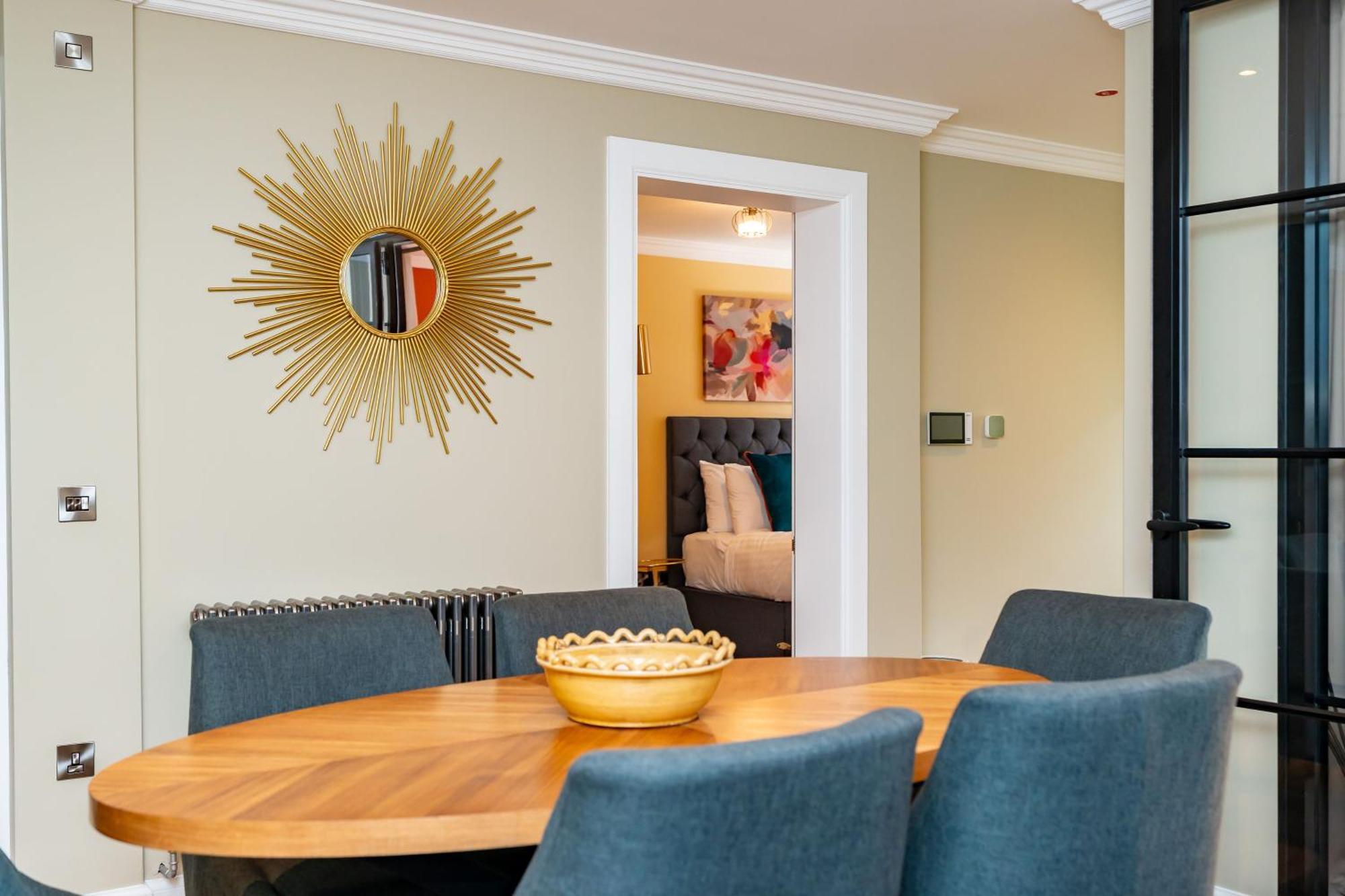 Dragon Luxury At 9 Albyn Place * EDI