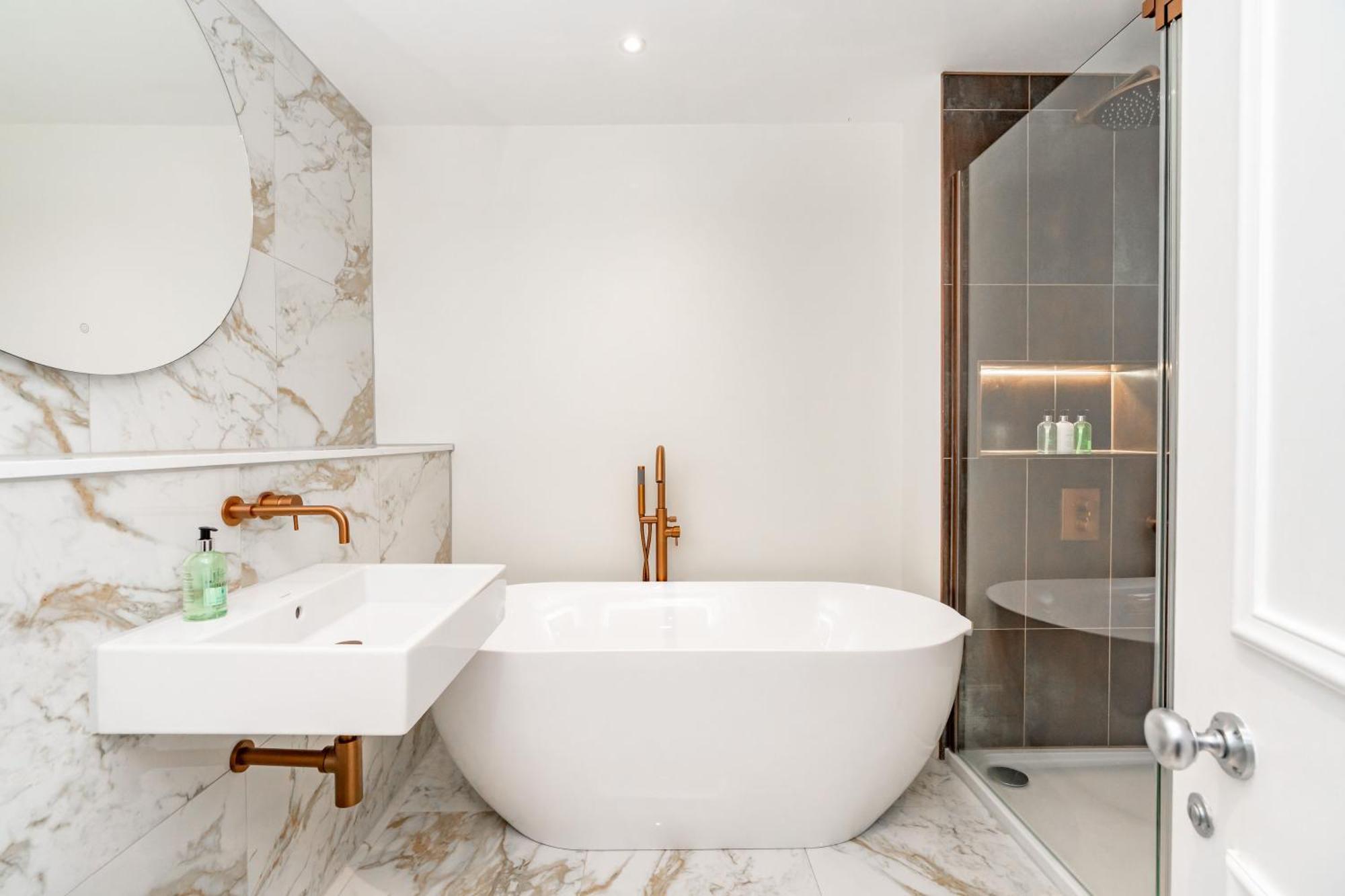 Apartment Dragon Luxury At 9 Albyn Place *