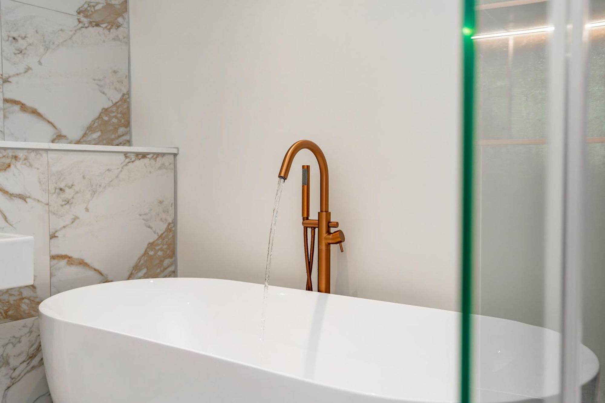 Dragon Luxury At 9 Albyn Place Apartment