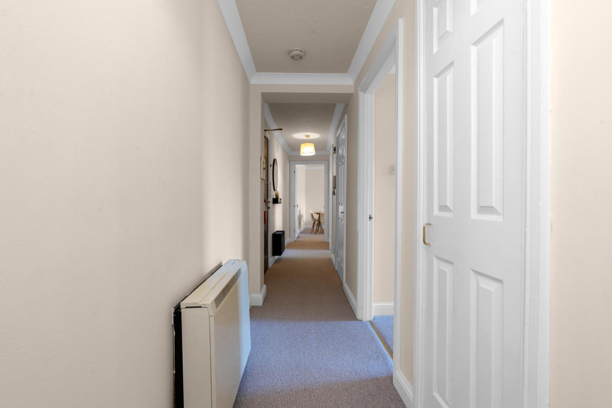 2 Bedroom In With Free Parking Edinburgh