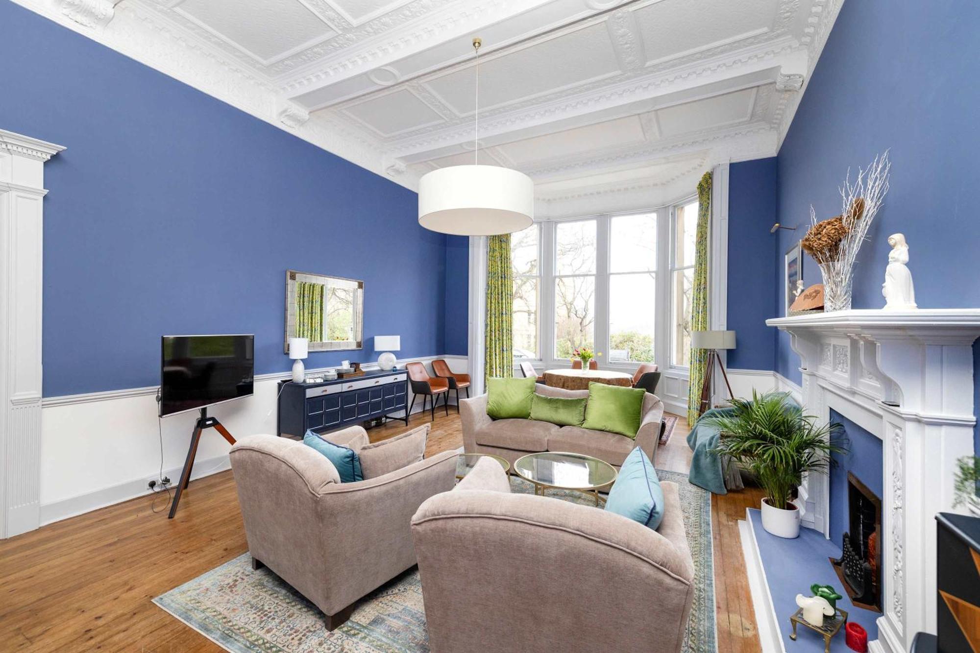 Joivy Spacious 2-bedroom Ground Floor Flat