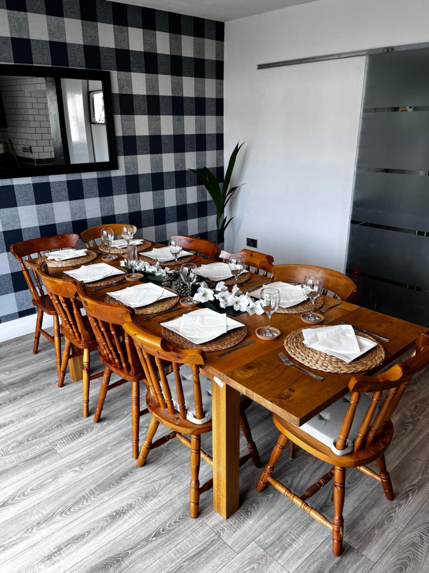 Dreghorn House 4 Bedrooms 3 Toilets 3 Reception Free Parking 233 Mbp Wifi Holiday home *