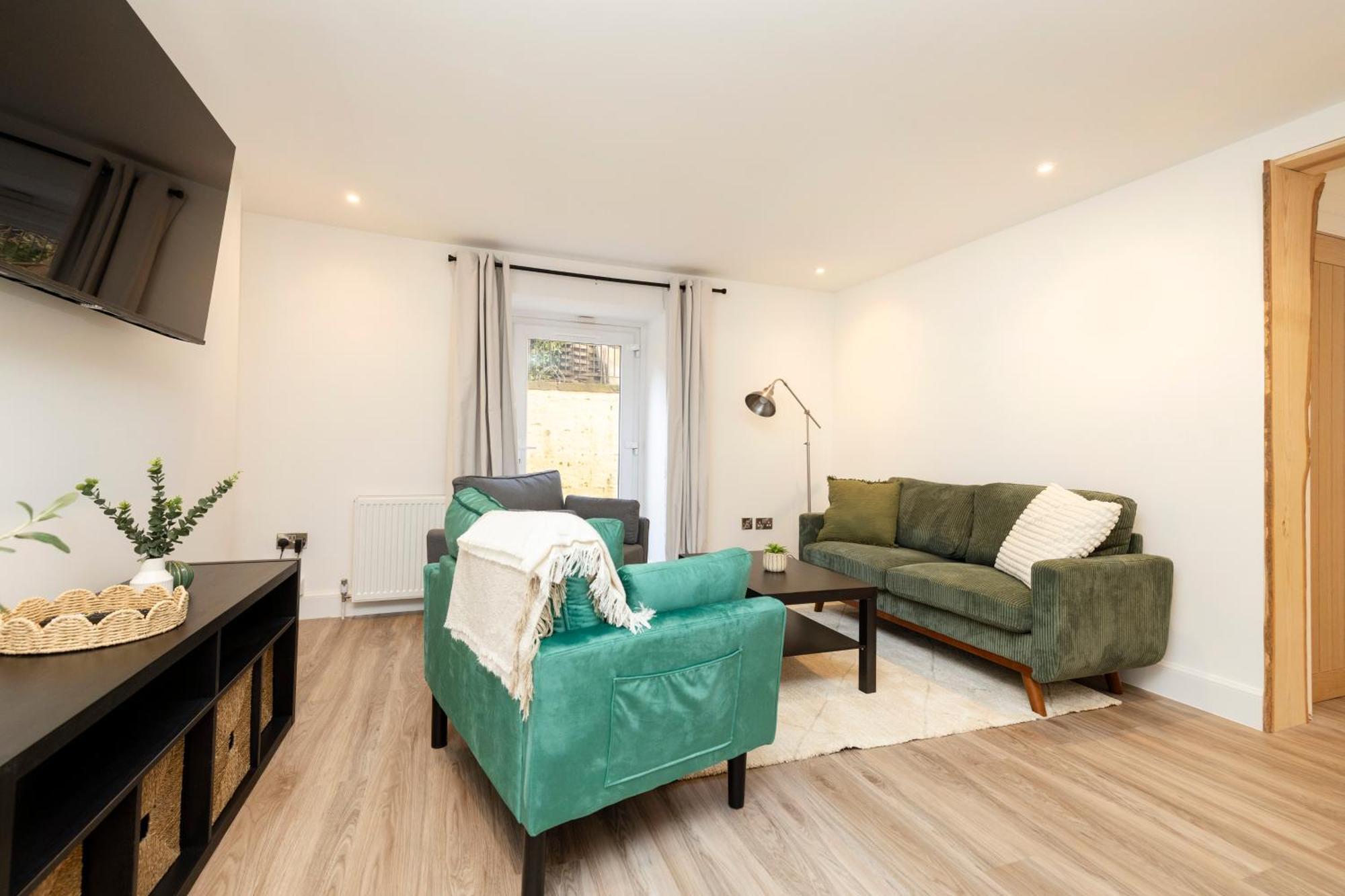 Apartment Joivy 3br Flat In Haymarket With Free Parking