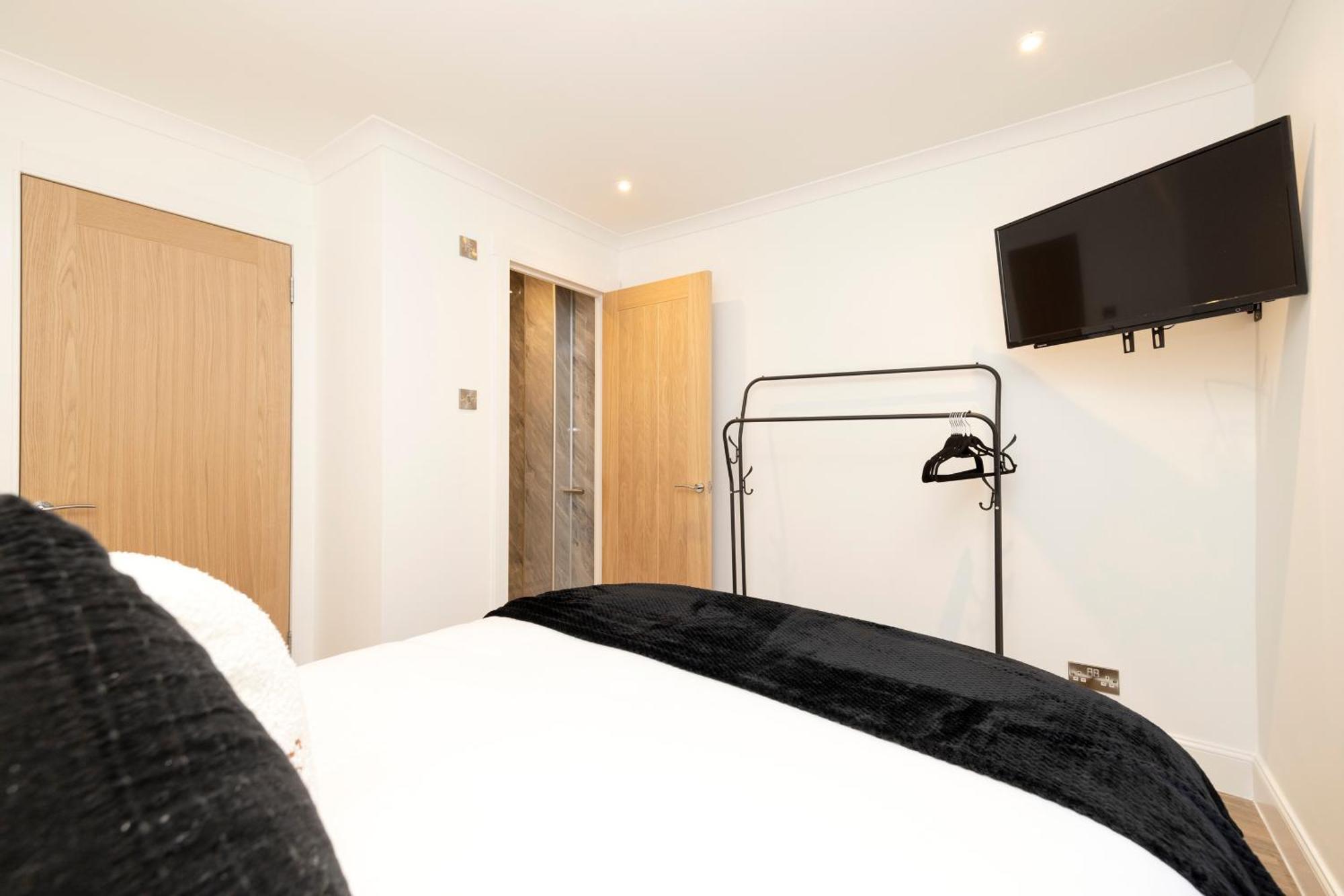 Apartment Joivy 3br Flat In Haymarket With Free Parking *