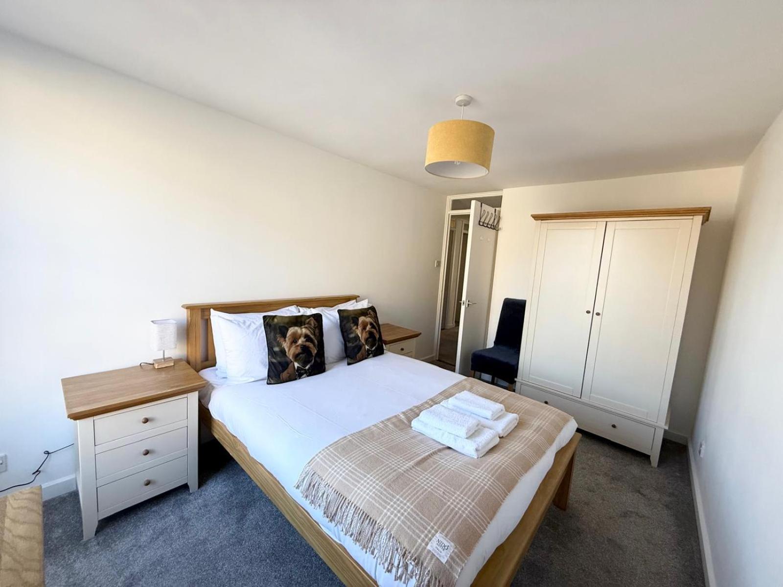 Old Town - Royal Mile Neighbour 2-bed Apartment *