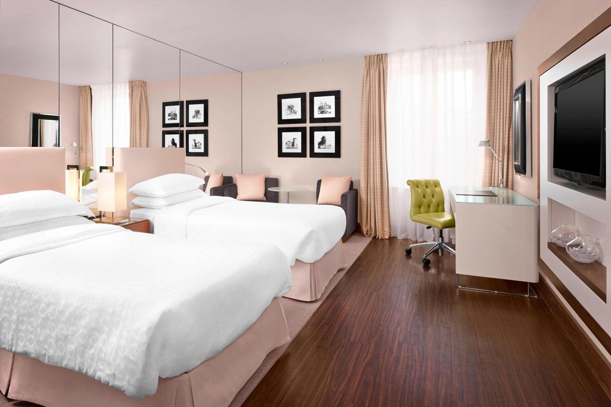 Sheraton Grand & Edinburgh