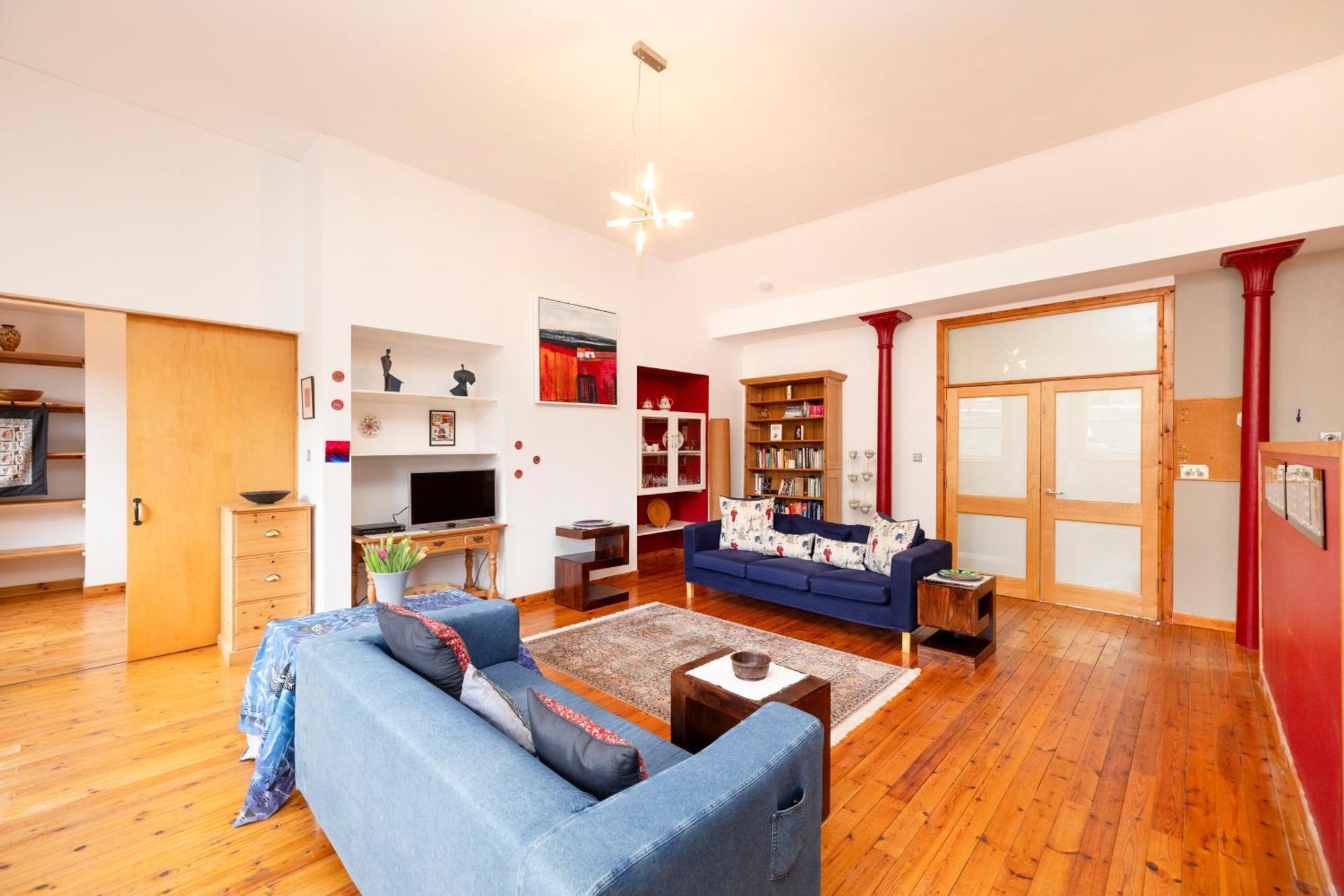 New Town Deluxe With Terrace Apartment