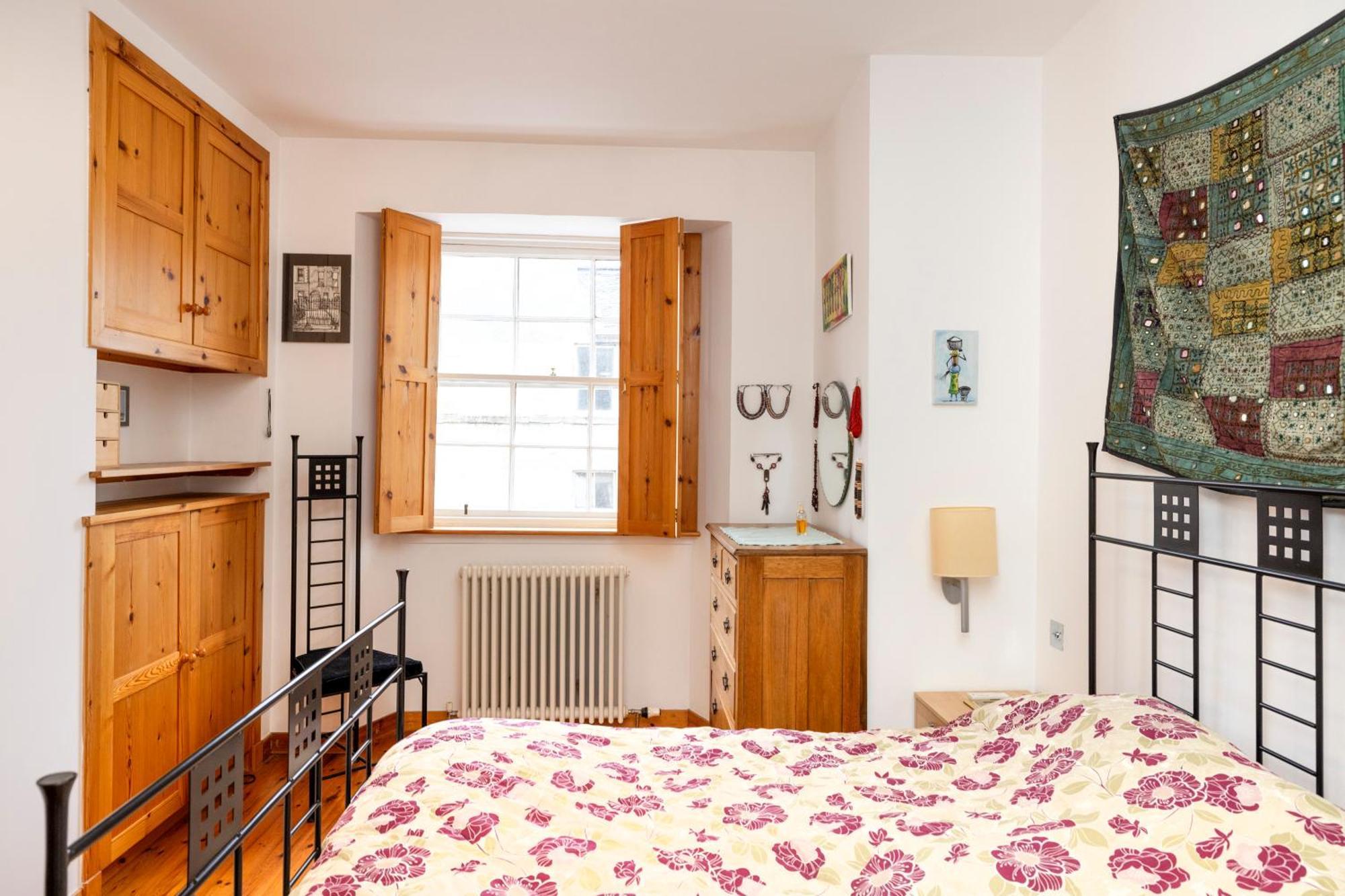 New Town Deluxe With Terrace
