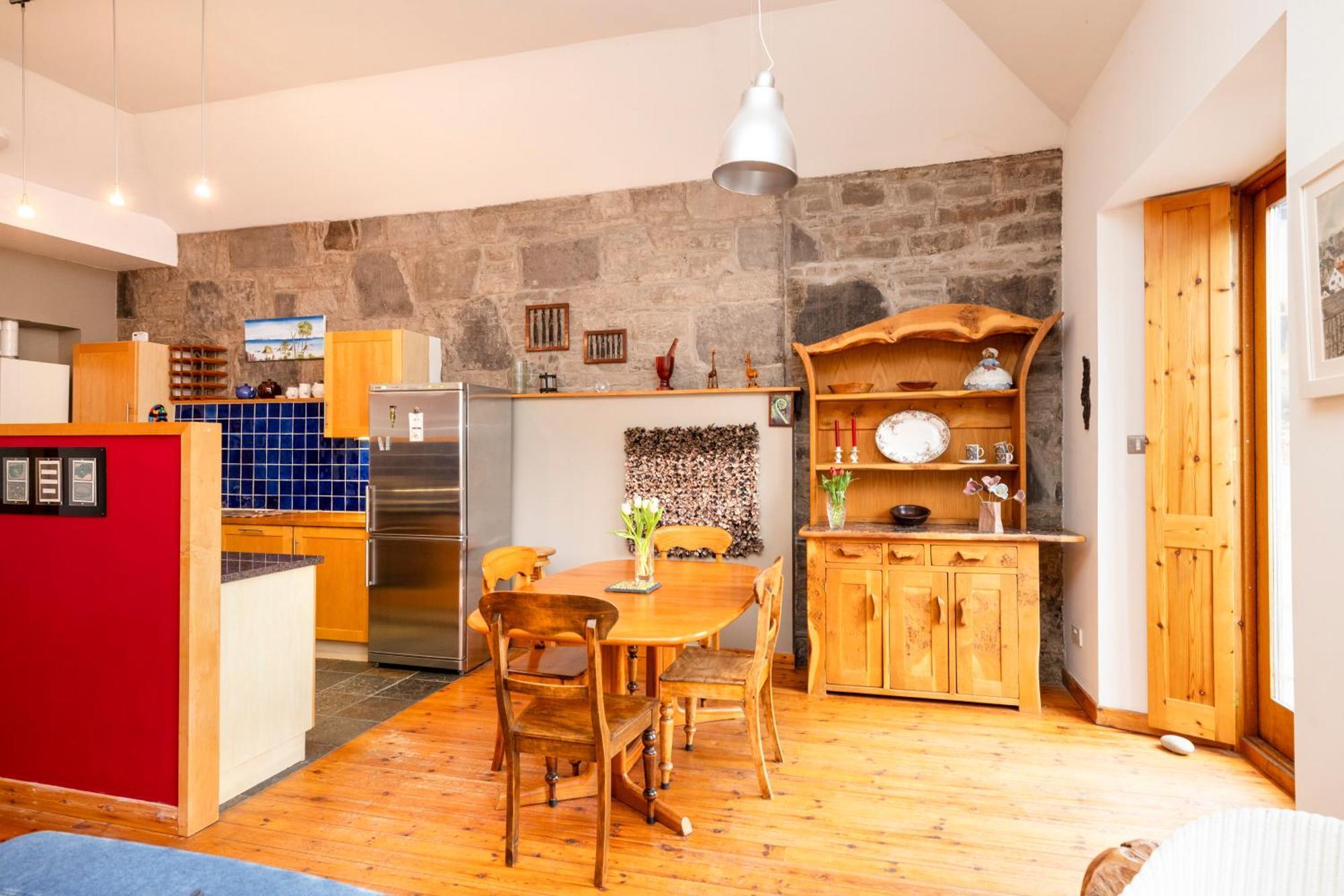 New Town Deluxe With Terrace Apartment