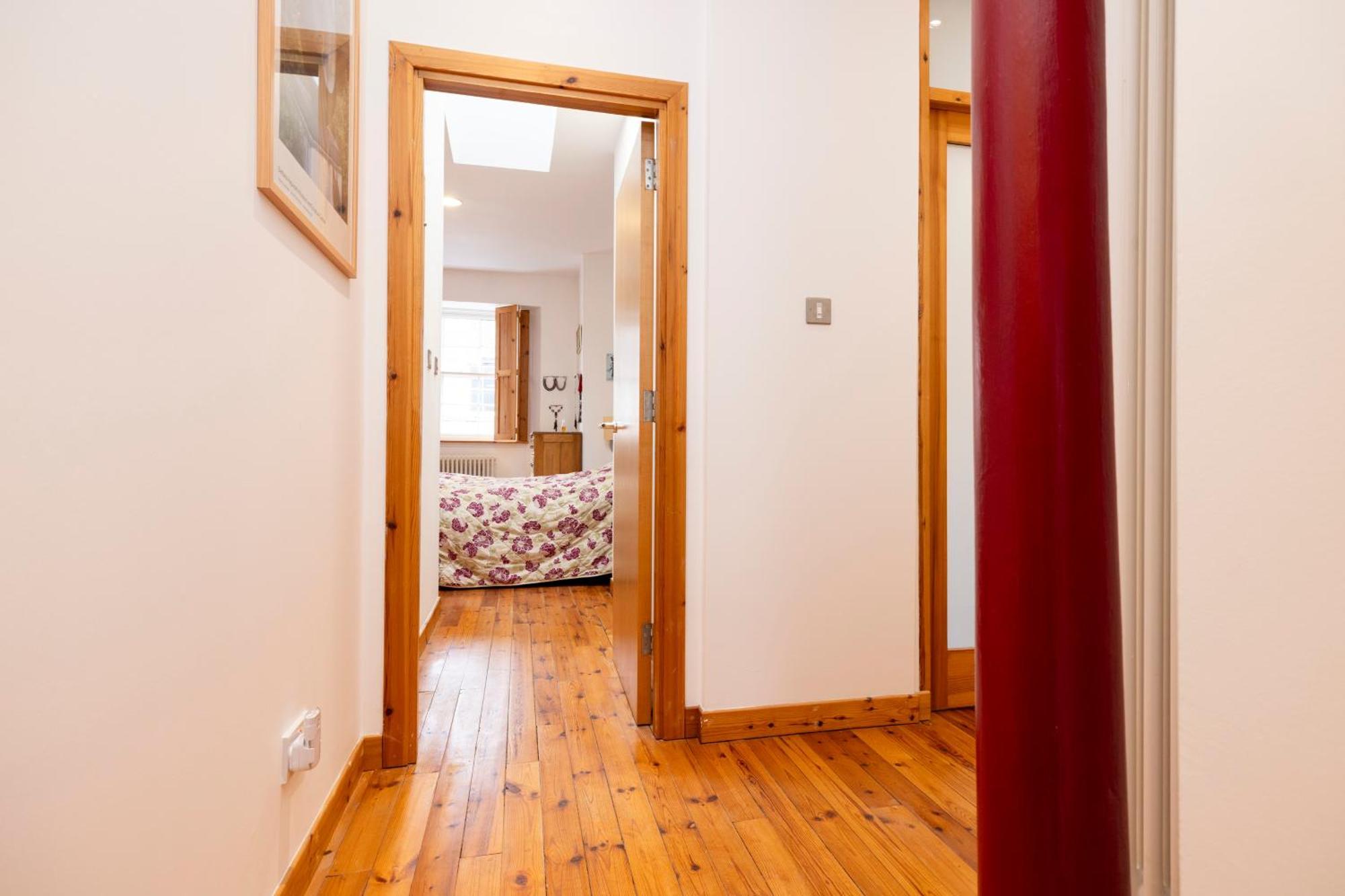 Apartment New Town Deluxe With Terrace *