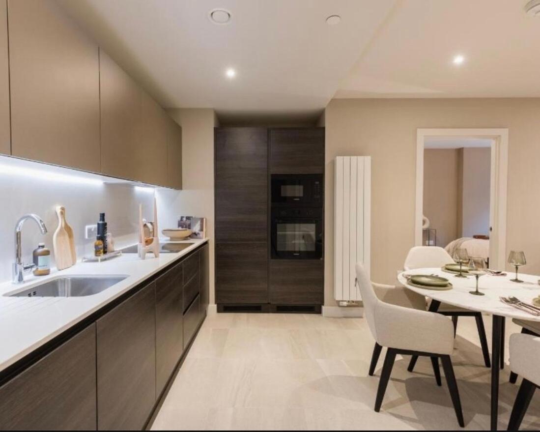 Apartment Newly Luxury Nests - Location