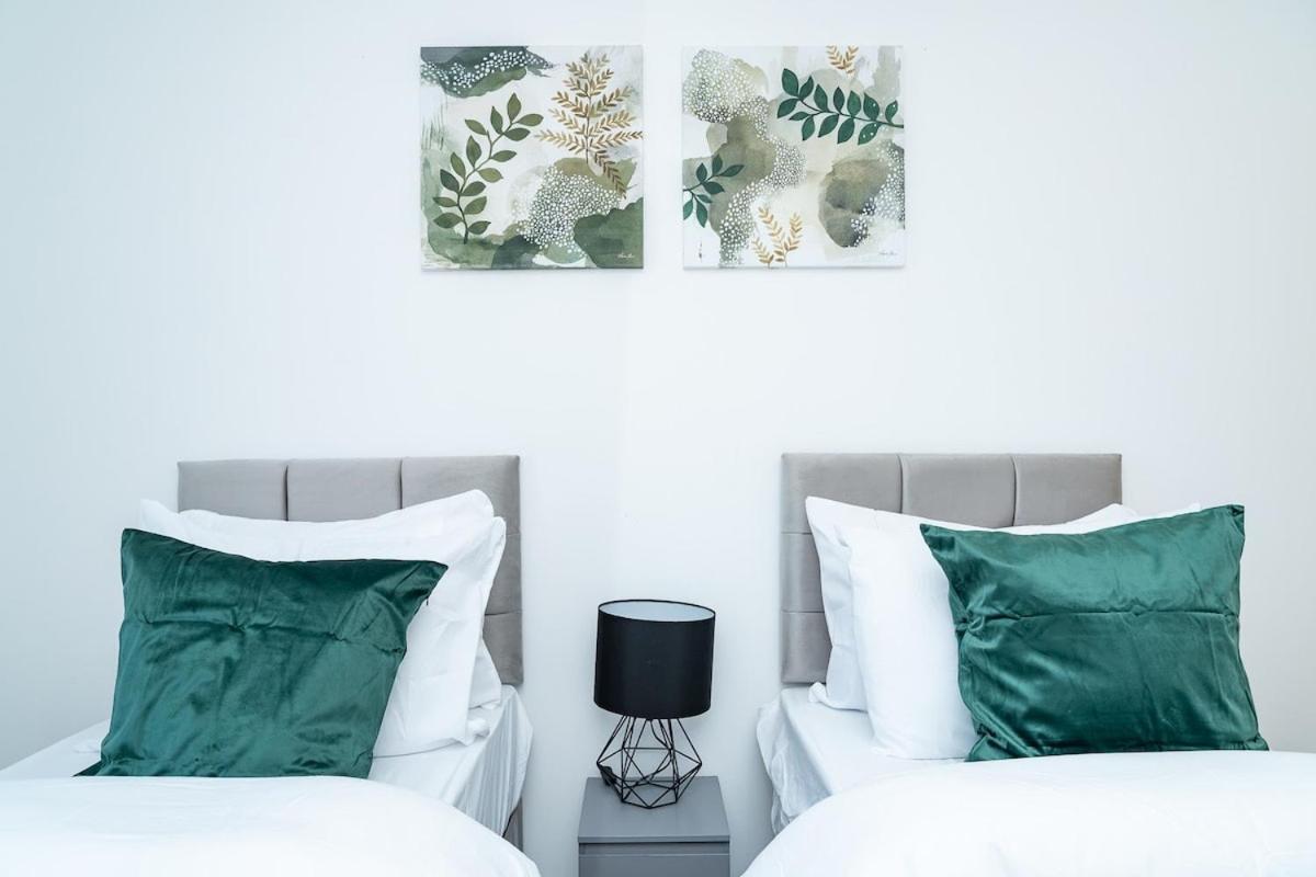 Luxury 3-bed Townhouse With Free Parking And Edinburgh