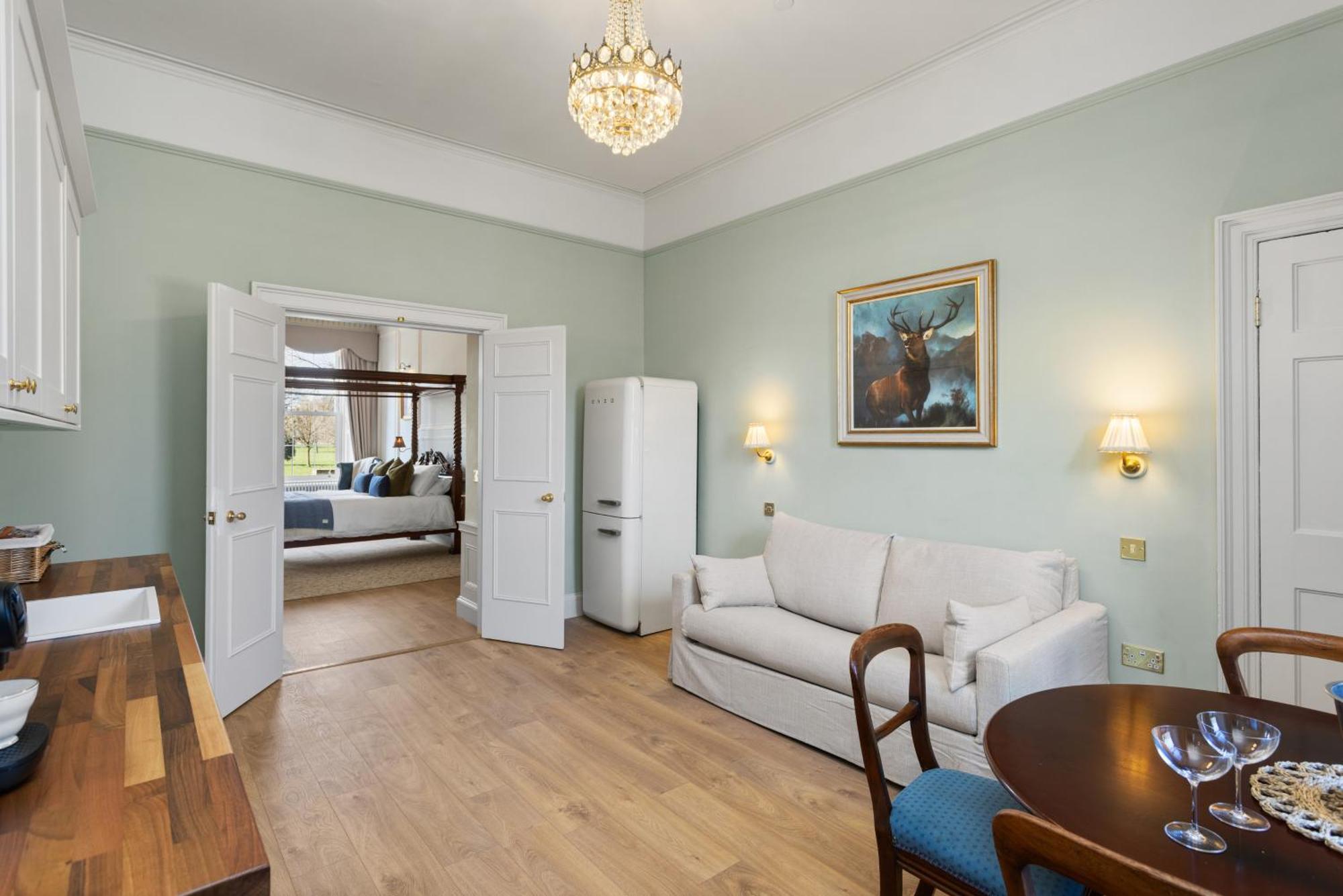 The Townhouse, Leith Aparthotel *