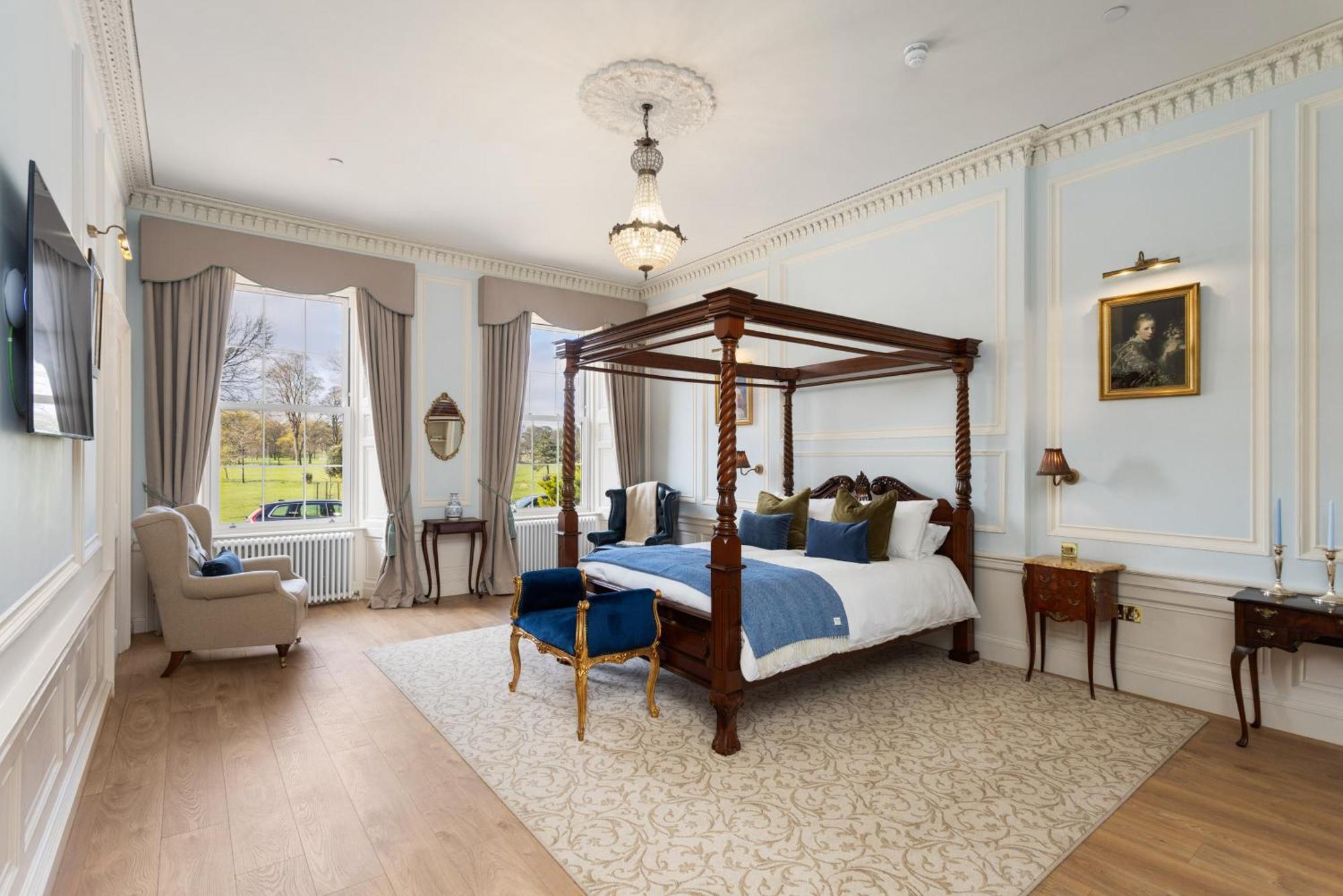 The Townhouse, Leith
