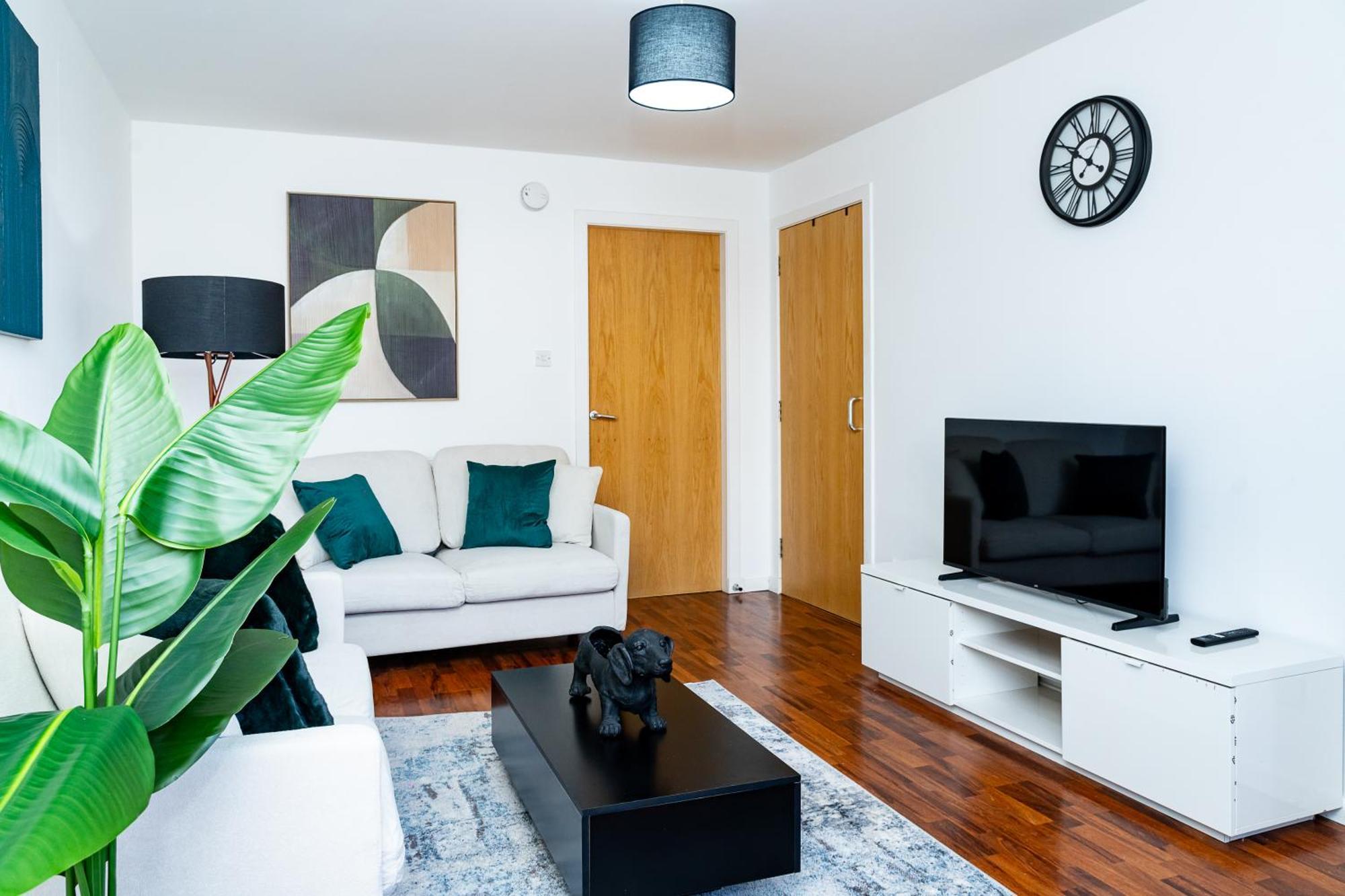 Luxury 3-bed Townhouse With Free Parking And Apartment Edinburgh